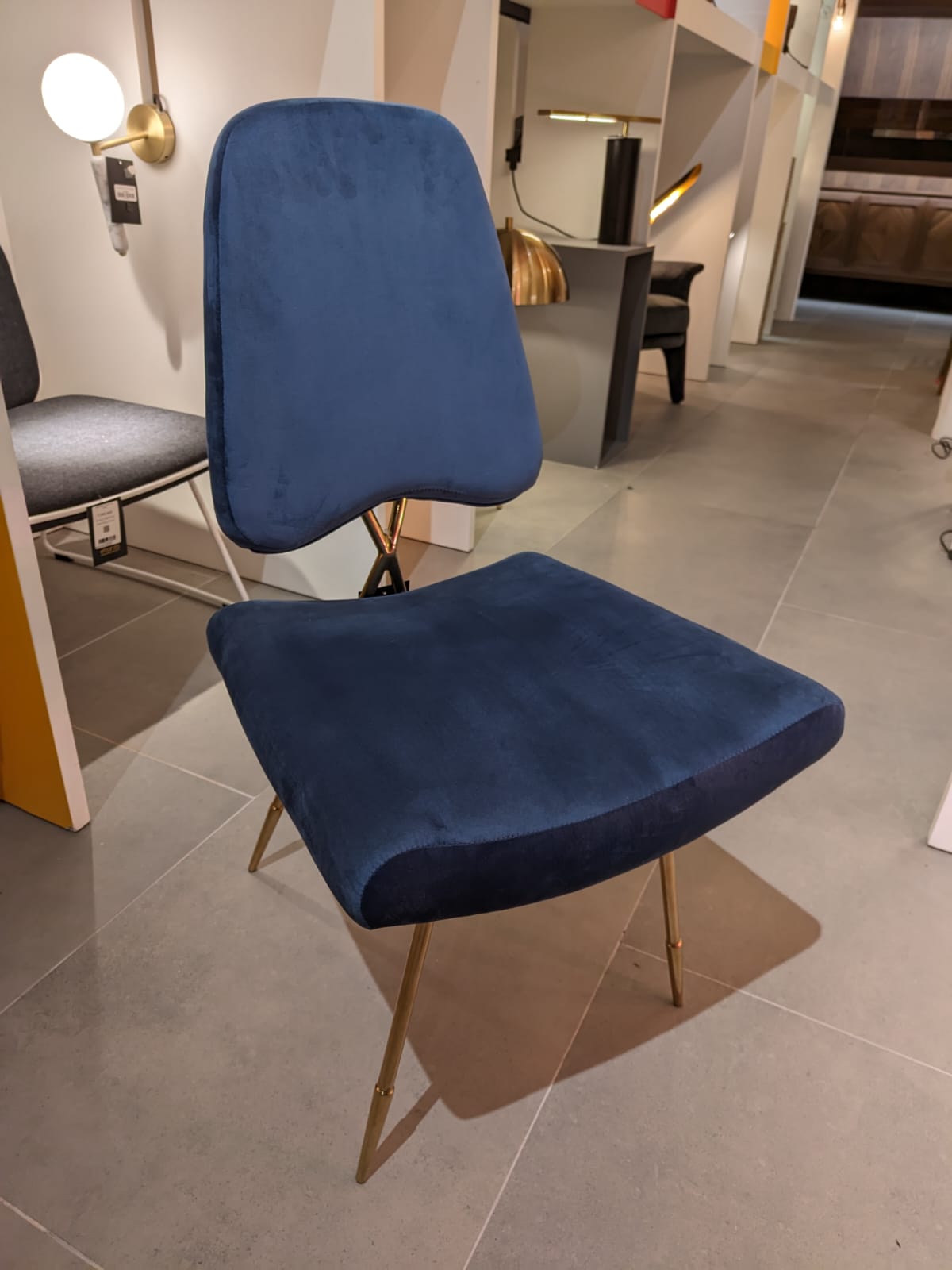 Display Item Velletri Cross Dinning Chair Tg-185-SR - DISPLAY ITEM - ebarza Furniture UAE | Shop Modern Furniture in Abu Dhabi & Dubai - مفروشات ايبازرا في الامارات | تسوق اثاث عصري وديكورات مميزة في دبي وابوظبي