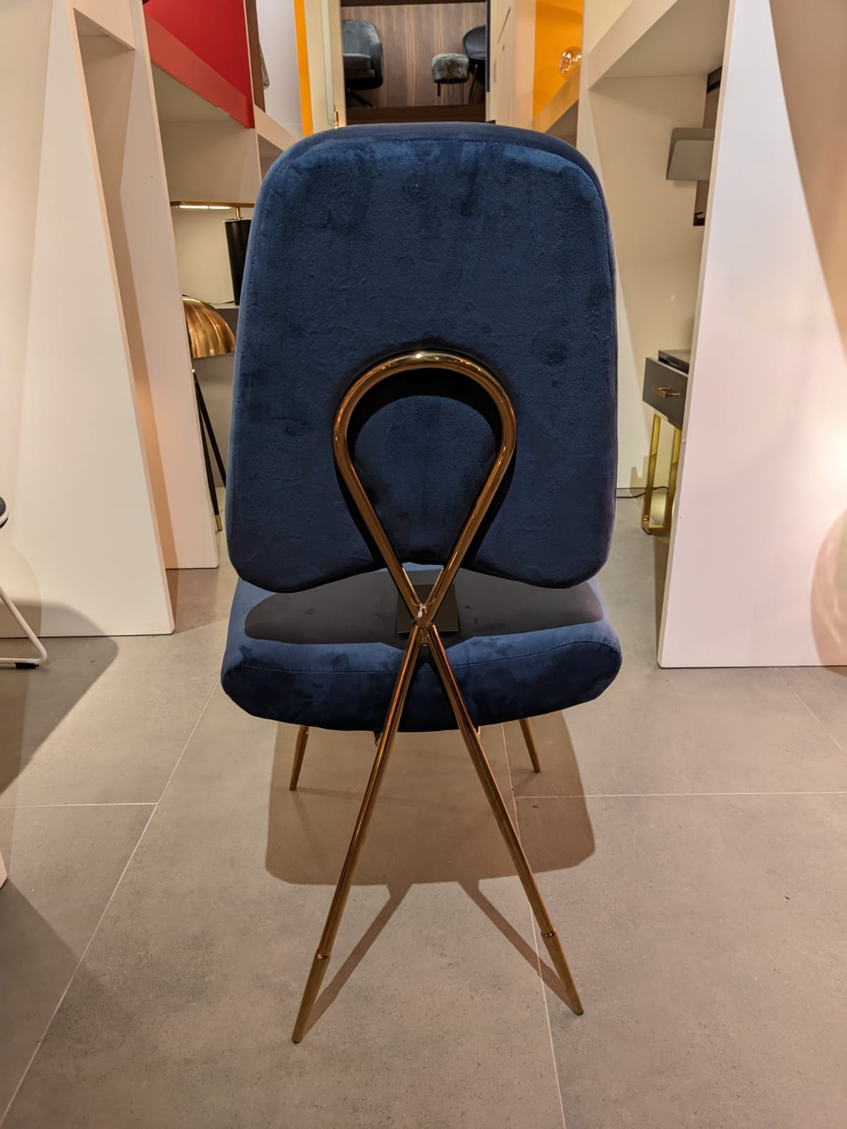 Display Item Velletri Cross Dinning Chair Tg-185-SR - DISPLAY ITEM - ebarza Furniture UAE | Shop Modern Furniture in Abu Dhabi & Dubai - مفروشات ايبازرا في الامارات | تسوق اثاث عصري وديكورات مميزة في دبي وابوظبي