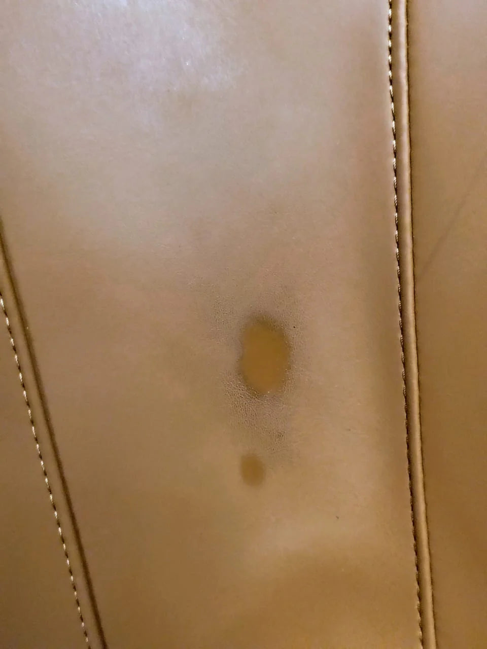 As Is - Relax Lounge Chair Lc035-Br - DISPLAY ITEM - ebarza Furniture UAE | Shop Modern Furniture in Abu Dhabi & Dubai - مفروشات ايبازرا في الامارات | تسوق اثاث عصري وديكورات مميزة في دبي وابوظبي