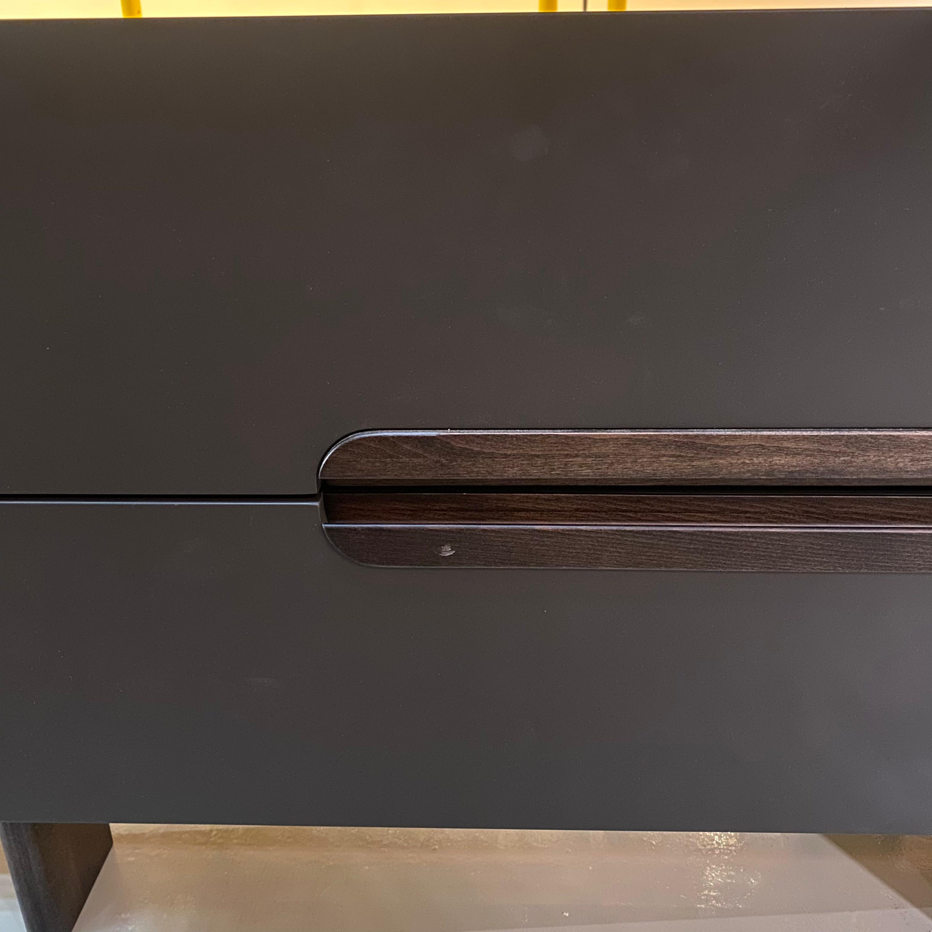 As Is - Lova Dresser & Mirror YOLVA-DM - DISPLAY ITEM - ebarza Furniture UAE | Shop Modern Furniture in Abu Dhabi & Dubai - مفروشات ايبازرا في الامارات | تسوق اثاث عصري وديكورات مميزة في دبي وابوظبي