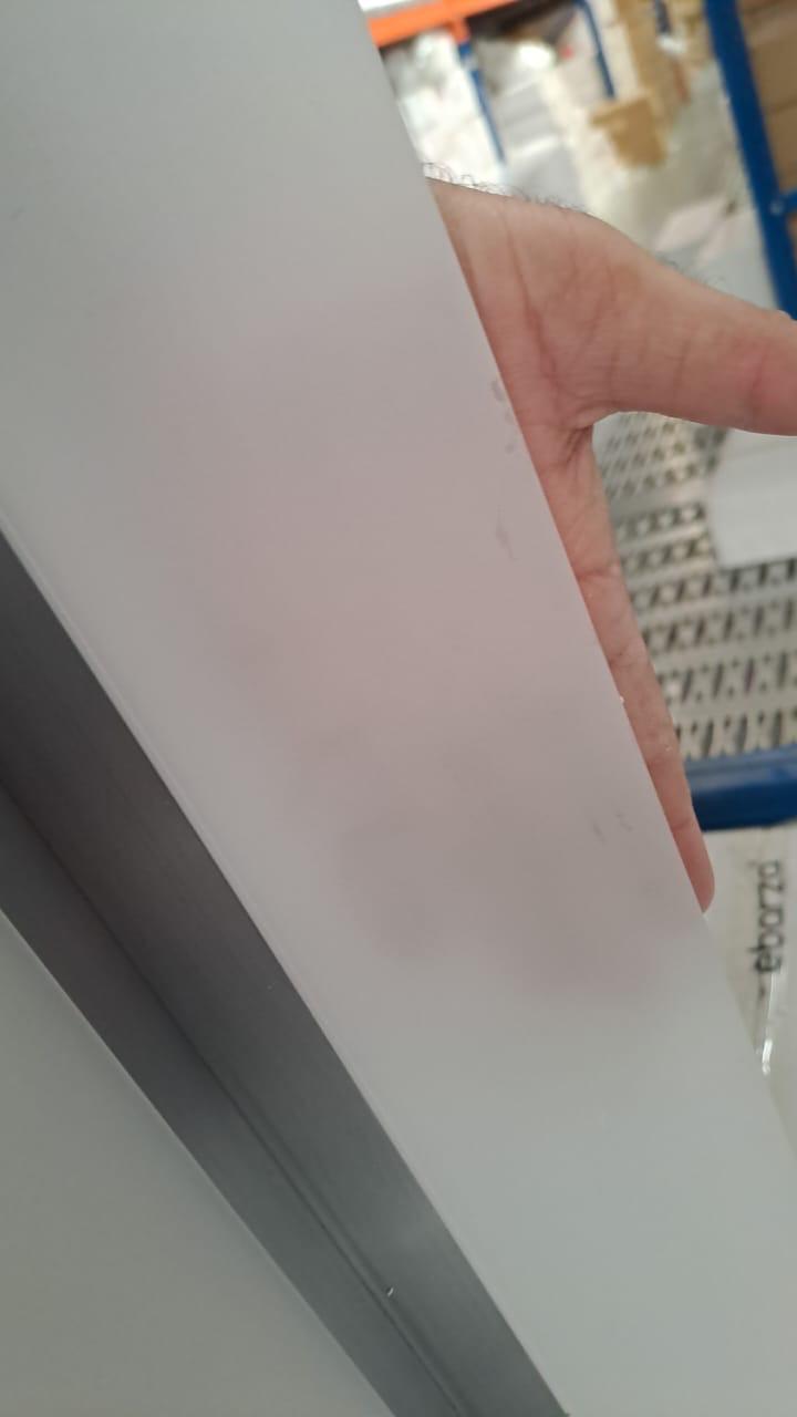 AS IS - Chrome Table Lamp CY-LTD-1017-CH - DISPLAY ITEM - ebarza Furniture UAE | Shop Modern Furniture in Abu Dhabi & Dubai - مفروشات ايبازرا في الامارات | تسوق اثاث عصري وديكورات مميزة في دبي وابوظبي