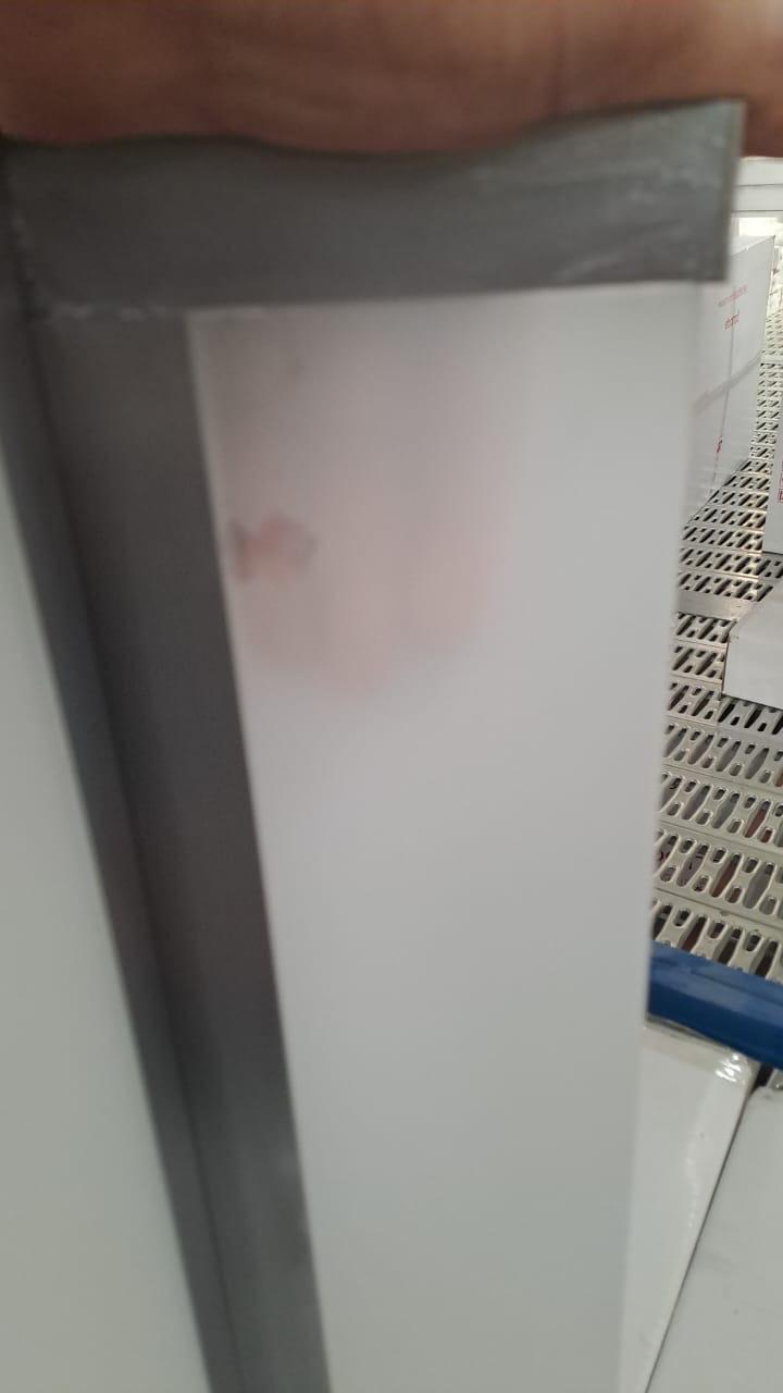 AS IS - Chrome Table Lamp CY-LTD-1017-CH - DISPLAY ITEM - ebarza Furniture UAE | Shop Modern Furniture in Abu Dhabi & Dubai - مفروشات ايبازرا في الامارات | تسوق اثاث عصري وديكورات مميزة في دبي وابوظبي