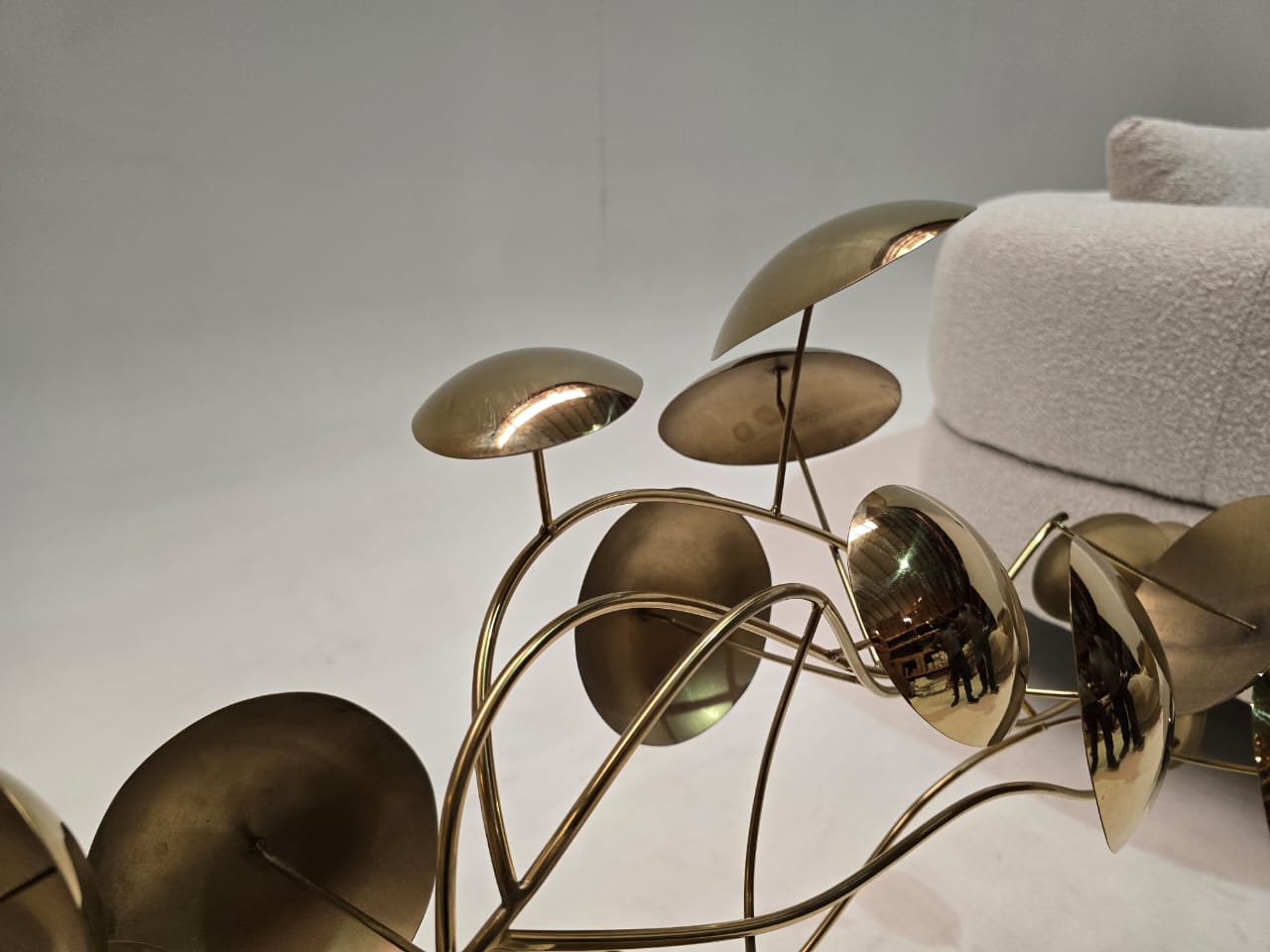 As Is - Handcrafted Stainless Steel Table Artwork B0010035/B00100-G - DISPLAY ITEM - ebarza Furniture UAE | Shop Modern Furniture in Abu Dhabi & Dubai - مفروشات ايبازرا في الامارات | تسوق اثاث عصري وديكورات مميزة في دبي وابوظبي