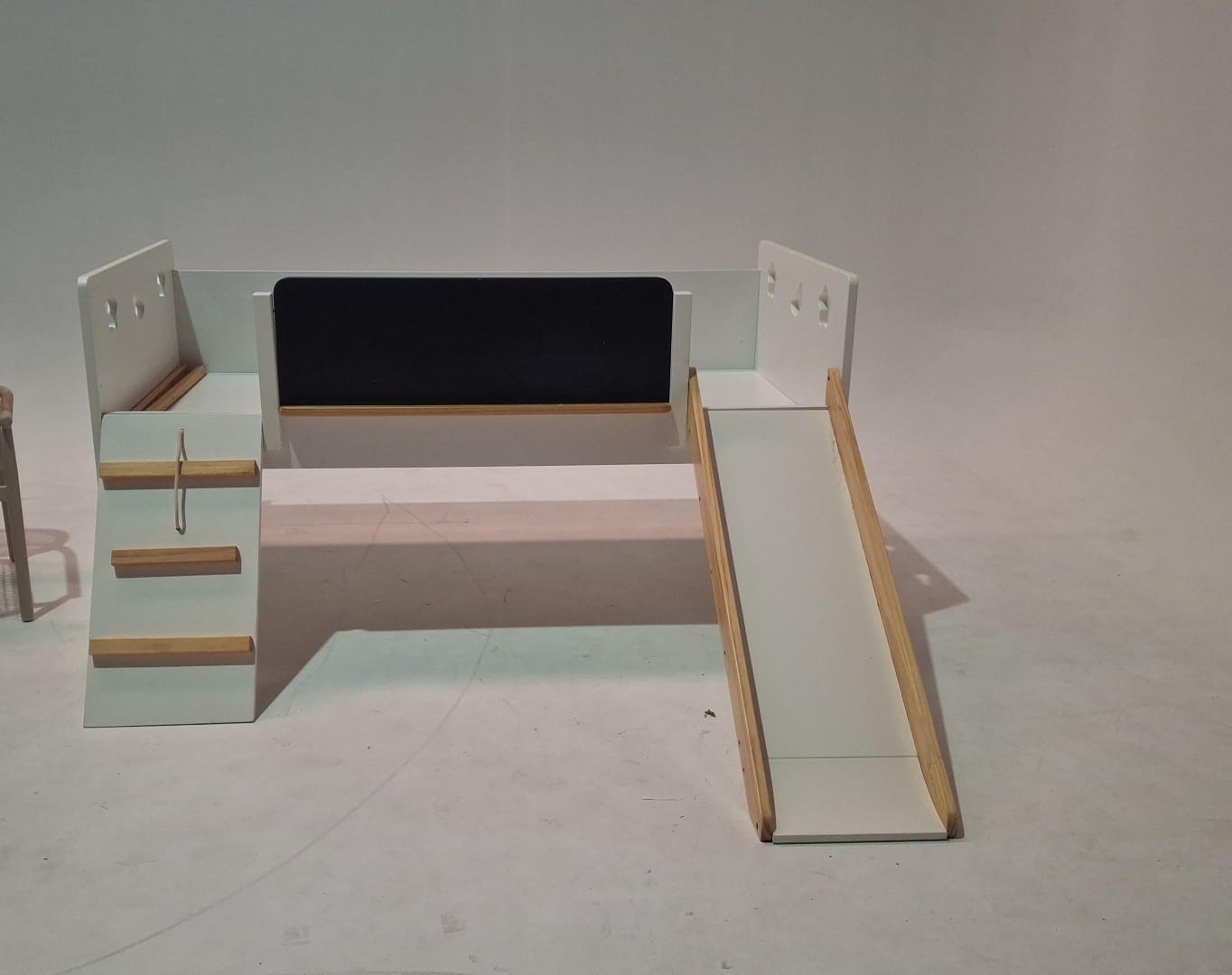 Display Item - Fun Kids Bed HK-C004 Nakheel - DISPLAY ITEM - ebarza Furniture UAE | Shop Modern Furniture in Abu Dhabi & Dubai - مفروشات ايبازرا في الامارات | تسوق اثاث عصري وديكورات مميزة في دبي وابوظبي