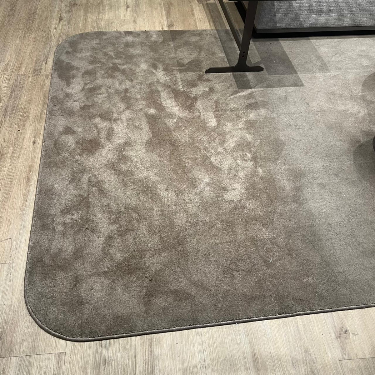 Display of Bounty 92 outer match carpet in Nakheel design, measuring 450x300 cm, by COOL HALI.
