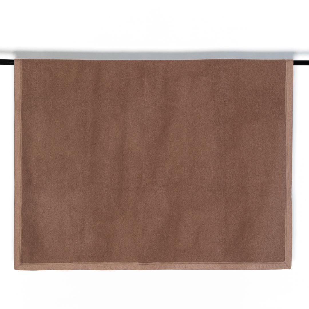 Pre-order 15 Days Delivery Wool Blanket DR-BLK06 - Blankets - ebarza Furniture UAE | Shop Modern Furniture in Abu Dhabi & Dubai - مفروشات ايبازرا في الامارات | تسوق اثاث عصري وديكورات مميزة في دبي وابوظبي