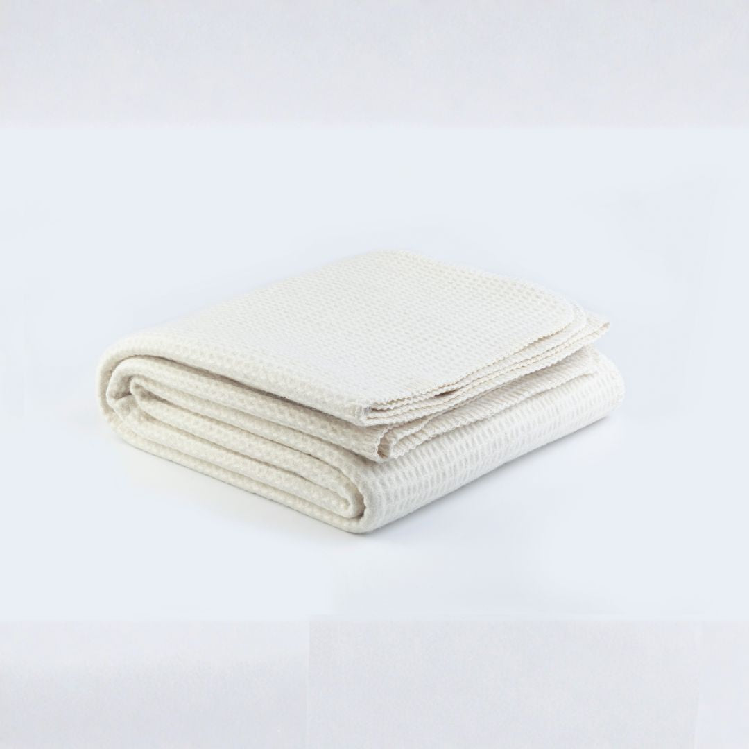 Pre-order 15 Days Delivery Wool Throw Blanket DR-BLK22 - Blankets - ebarza Furniture UAE | Shop Modern Furniture in Abu Dhabi & Dubai - مفروشات ايبازرا في الامارات | تسوق اثاث عصري وديكورات مميزة في دبي وابوظبي