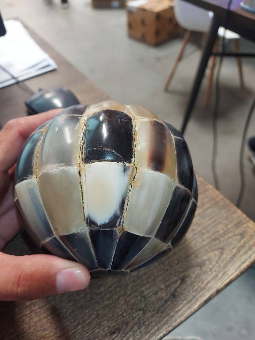 As Is Abstract Horn Ball Fl-Y868 - DISPLAY ITEM - ebarza Furniture UAE | Shop Modern Furniture in Abu Dhabi & Dubai - مفروشات ايبازرا في الامارات | تسوق اثاث عصري وديكورات مميزة في دبي وابوظبي