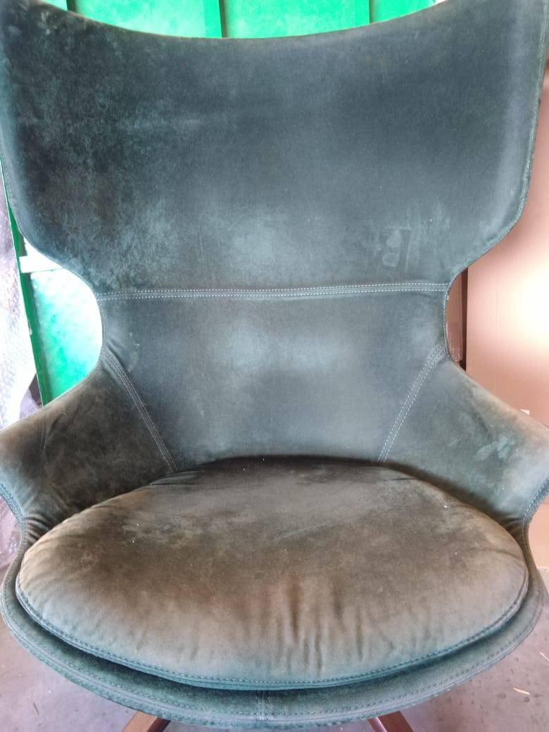 As Is Biel Lounge Chair Lc031W - DISPLAY ITEM - ebarza Furniture UAE | Shop Modern Furniture in Abu Dhabi & Dubai - مفروشات ايبازرا في الامارات | تسوق اثاث عصري وديكورات مميزة في دبي وابوظبي