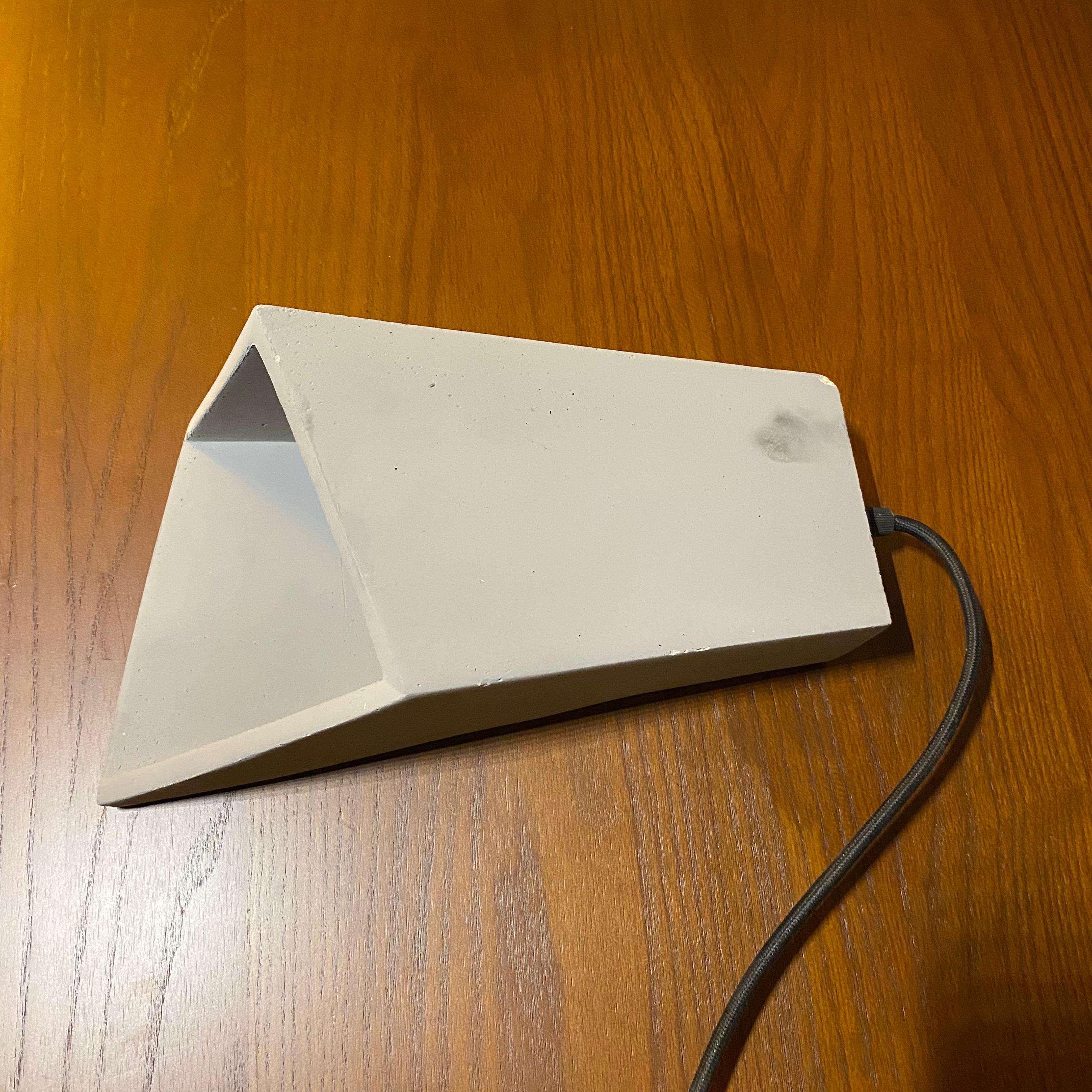 As Is - Moto Concrete Lamp Bpmt20 - DISPLAY ITEM - ebarza Furniture UAE | Shop Modern Furniture in Abu Dhabi & Dubai - مفروشات ايبازرا في الامارات | تسوق اثاث عصري وديكورات مميزة في دبي وابوظبي