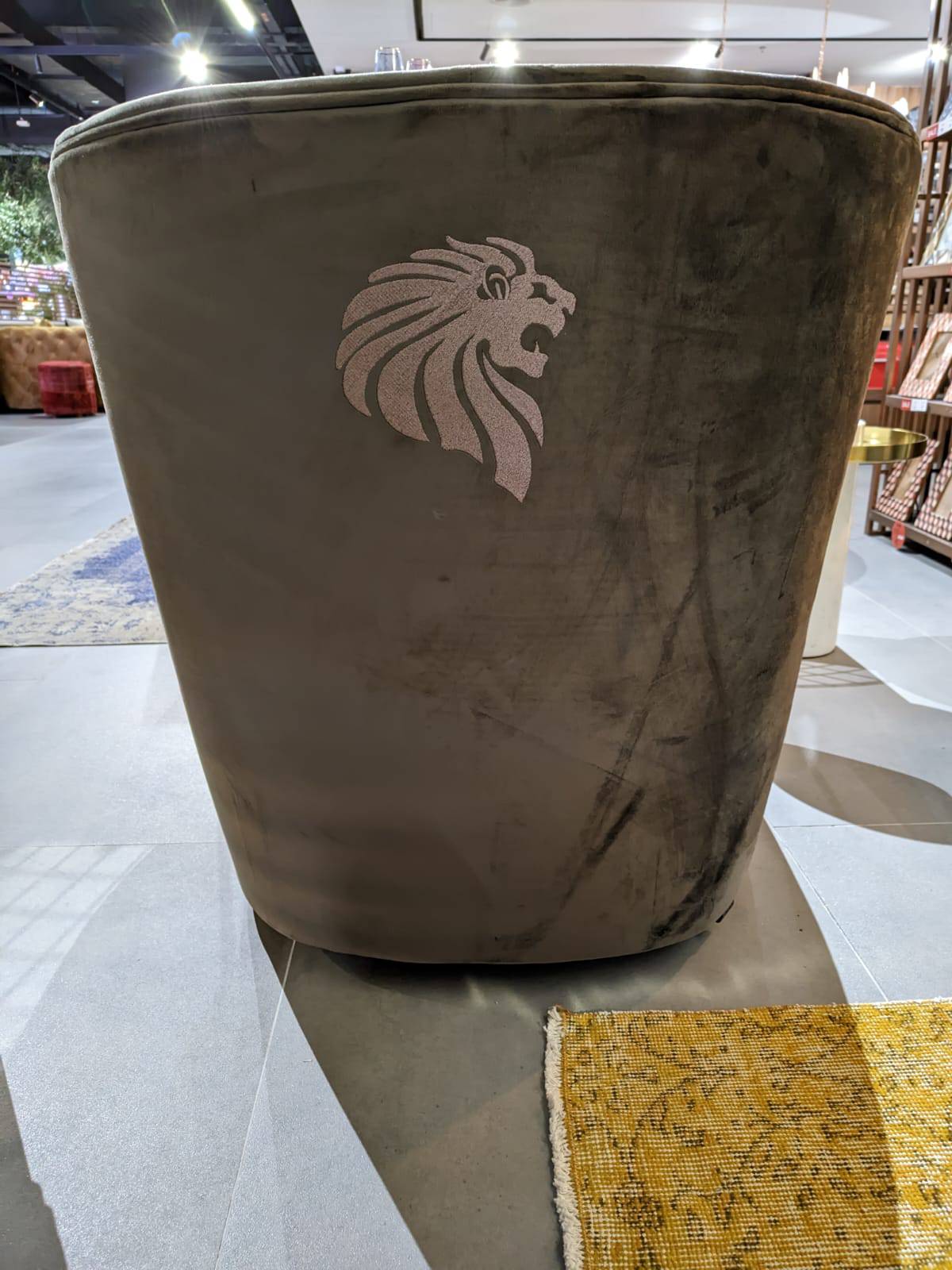 As Is Phantom Yakup Lounge Chair Sofa Yakup008 - DISPLAY ITEM - ebarza Furniture UAE | Shop Modern Furniture in Abu Dhabi & Dubai - مفروشات ايبازرا في الامارات | تسوق اثاث عصري وديكورات مميزة في دبي وابوظبي