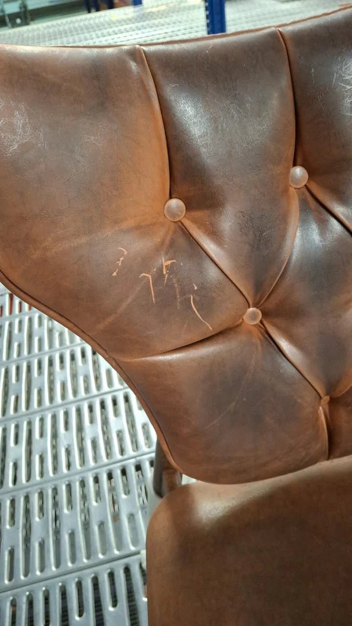 AS IS - Solo Flora Lounge Chair Solo-Vintage Brown - DISPLAY ITEM - ebarza Furniture UAE | Shop Modern Furniture in Abu Dhabi & Dubai - مفروشات ايبازرا في الامارات | تسوق اثاث عصري وديكورات مميزة في دبي وابوظبي