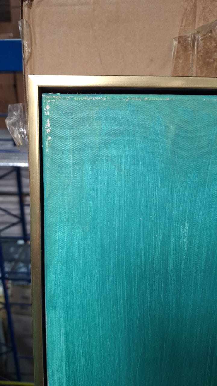 Hand-painted art painting titled "The Big Wave" by BEACON, displayed in a 140x140 cm frame, showcasing ocean wave details.
