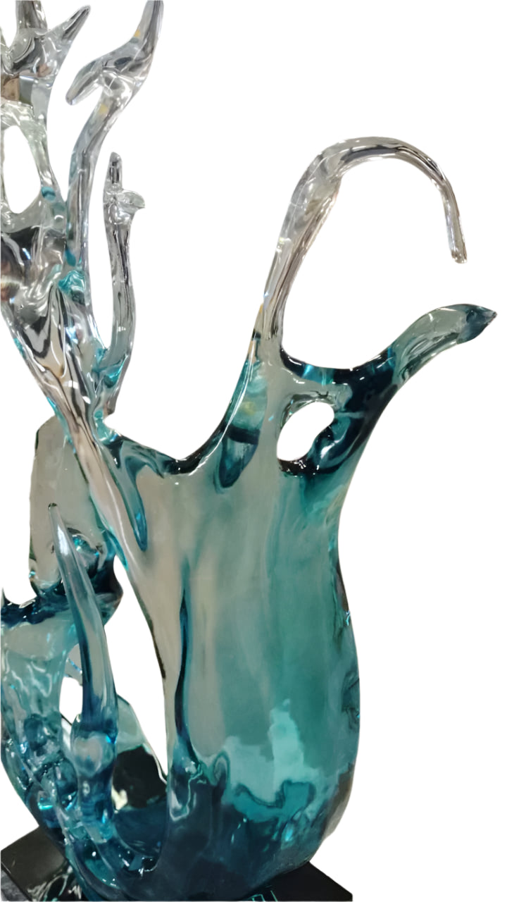 AS IS - Transparent Resin SCULPTURE - BJ20230017 - DISPLAY ITEM - ebarza Furniture UAE | Shop Modern Furniture in Abu Dhabi & Dubai - مفروشات ايبازرا في الامارات | تسوق اثاث عصري وديكورات مميزة في دبي وابوظبي