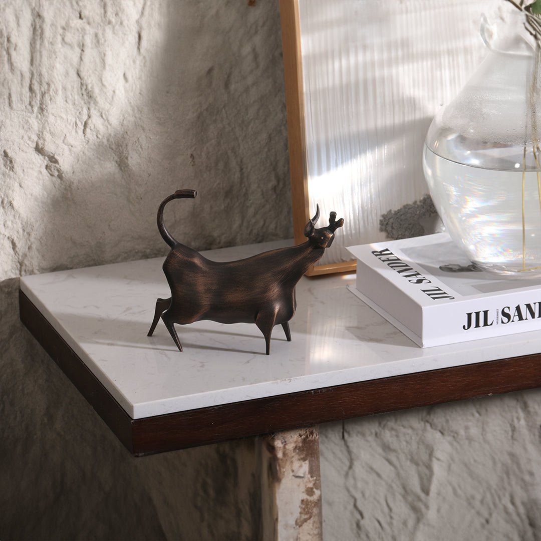 Bull Sculpture KA3067B - Home Decor Figurines - ebarza Furniture UAE | Shop Modern Furniture in Abu Dhabi & Dubai - مفروشات ايبازرا في الامارات | تسوق اثاث عصري وديكورات مميزة في دبي وابوظبي