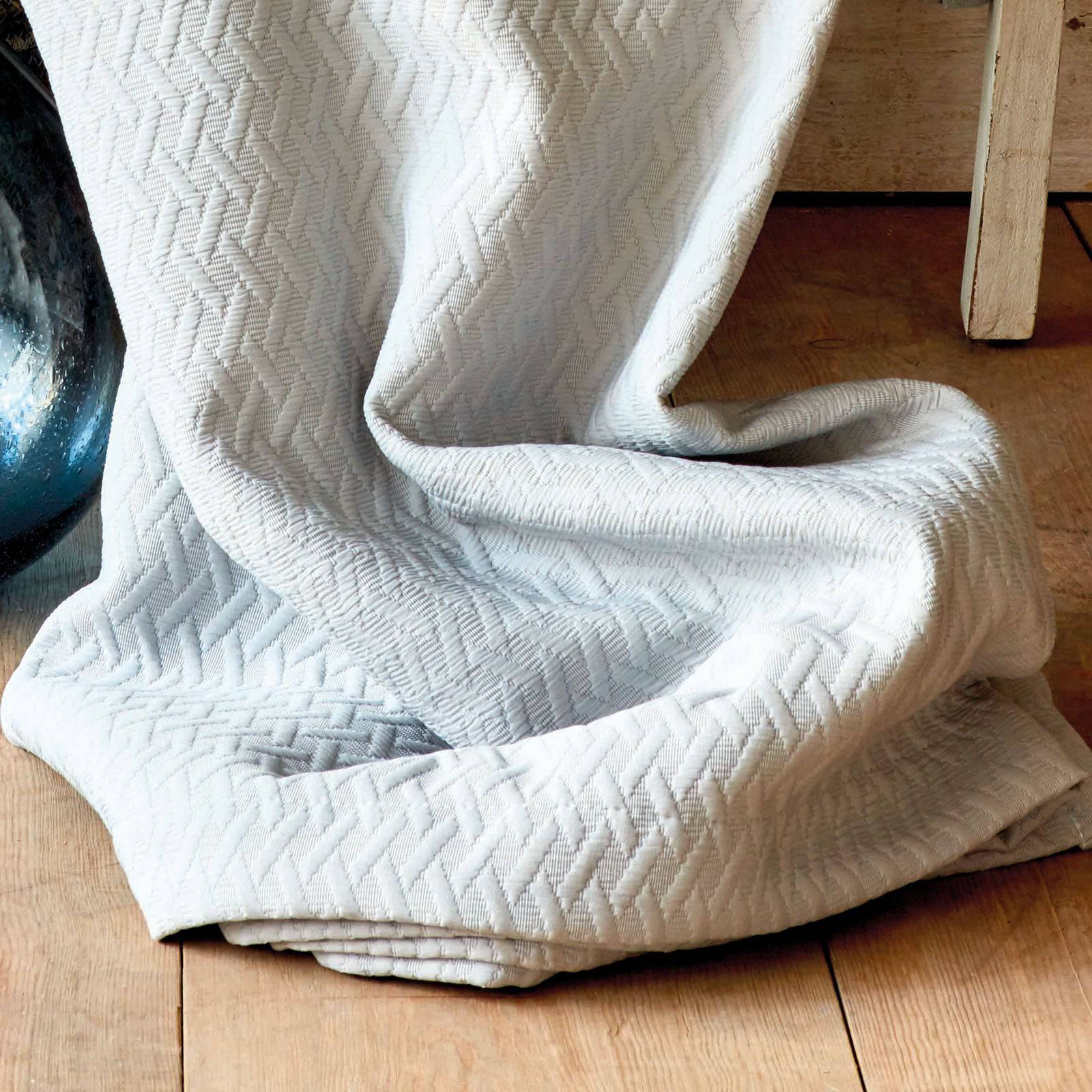 Charm Bold Mavi Set 200.16.01.0240 - Bedding - ebarza Furniture UAE | Shop Modern Furniture in Abu Dhabi & Dubai - مفروشات ايبازرا في الامارات | تسوق اثاث عصري وديكورات مميزة في دبي وابوظبي