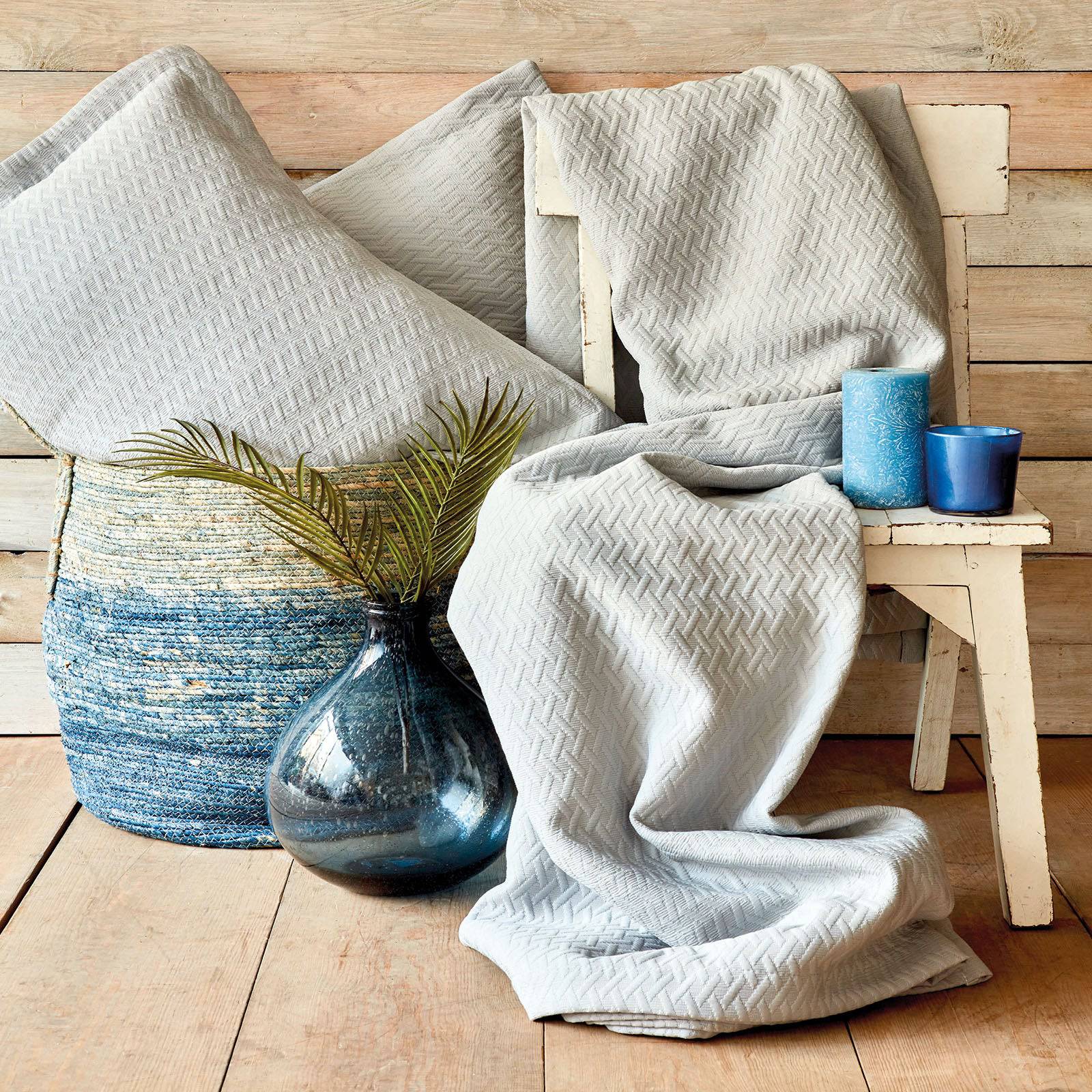 Charm Bold Mavi Set 200.16.01.0240 - Bedding - ebarza Furniture UAE | Shop Modern Furniture in Abu Dhabi & Dubai - مفروشات ايبازرا في الامارات | تسوق اثاث عصري وديكورات مميزة في دبي وابوظبي