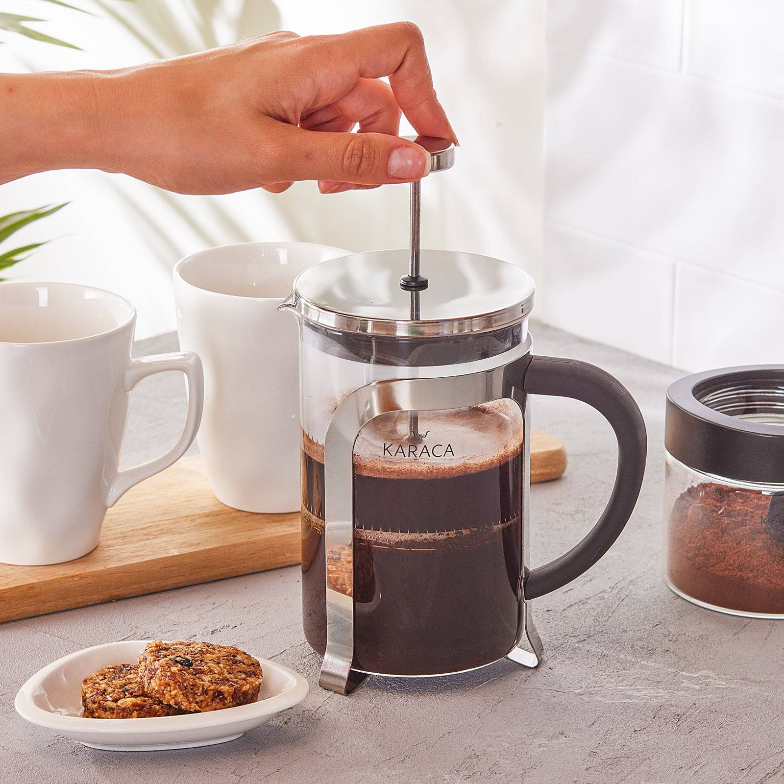 Coffee Bean French Metallic Press 800 Ml 153.01.05.3811 - Kitchen Appliances - ebarza Furniture UAE | Shop Modern Furniture in Abu Dhabi & Dubai - مفروشات ايبازرا في الامارات | تسوق اثاث عصري وديكورات مميزة في دبي وابوظبي