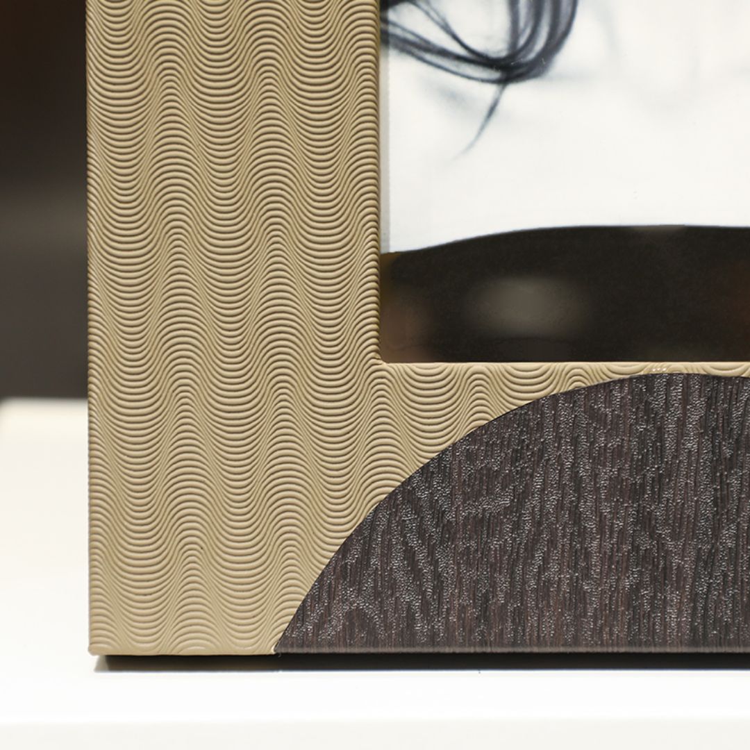 Corrugated Photo Frame -Green - FB-PG24009B - Photo Frames - ebarza Furniture UAE | Shop Modern Furniture in Abu Dhabi & Dubai - مفروشات ايبازرا في الامارات | تسوق اثاث عصري وديكورات مميزة في دبي وابوظبي