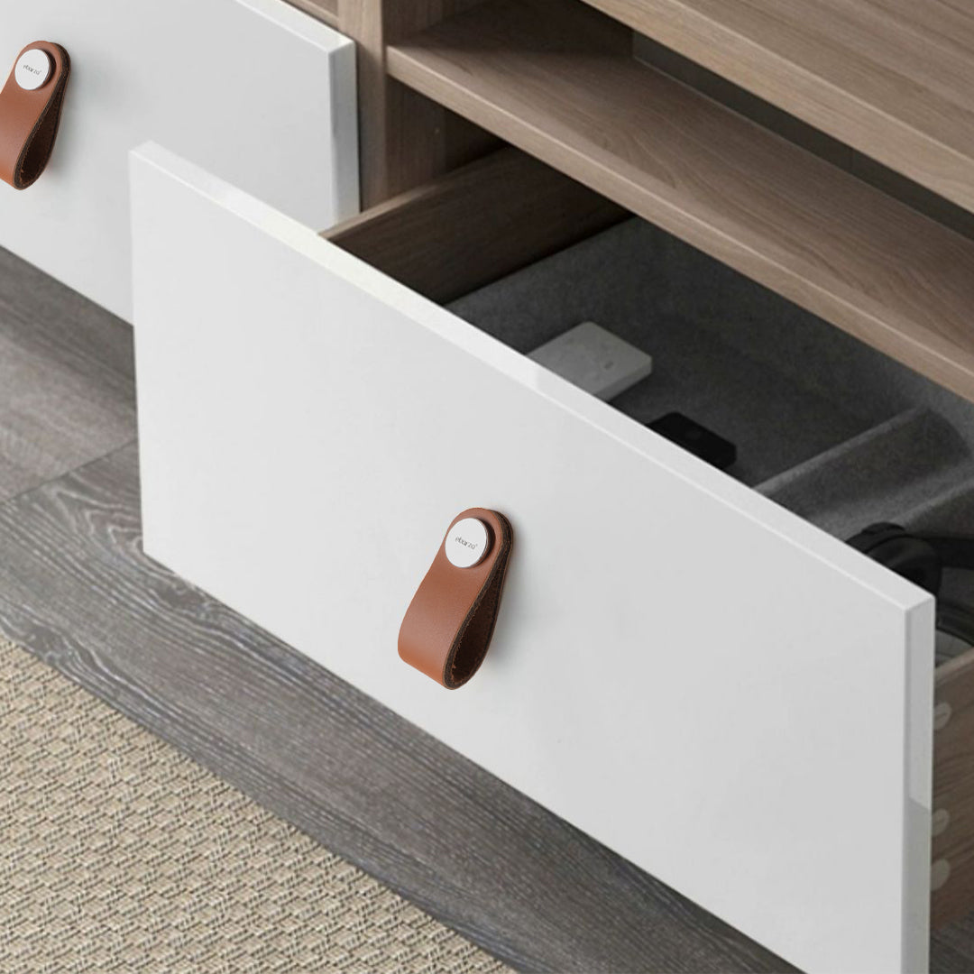 Cowhide layer and stainless steel button door handle by BEACON, featuring a stylish cowhide design and modern knob.