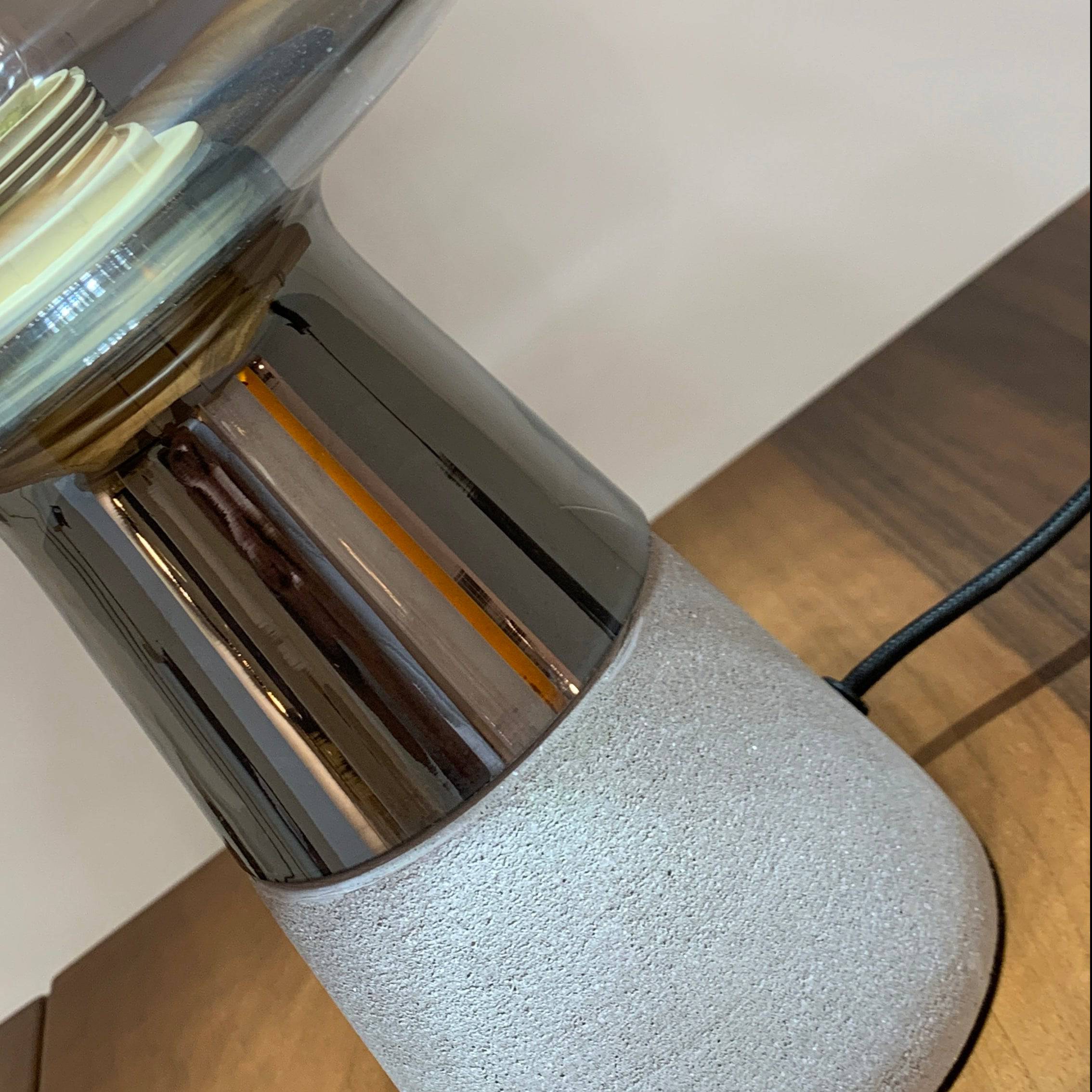 Cup Table Lamp Cy-New-080-G - Desk\table Lamps - ebarza Furniture UAE | Shop Modern Furniture in Abu Dhabi & Dubai - مفروشات ايبازرا في الامارات | تسوق اثاث عصري وديكورات مميزة في دبي وابوظبي