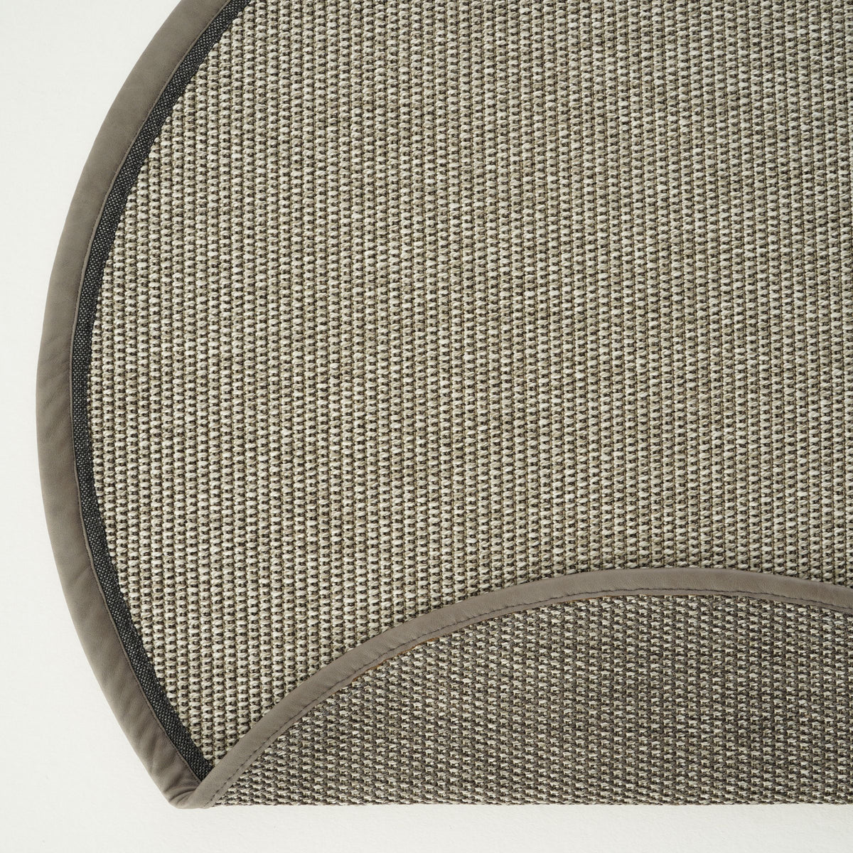 D150 cm sisal carpet Montana rug by COOL HALI, natural woven rug with textured sisal fibers, ideal for living rooms or entryways.