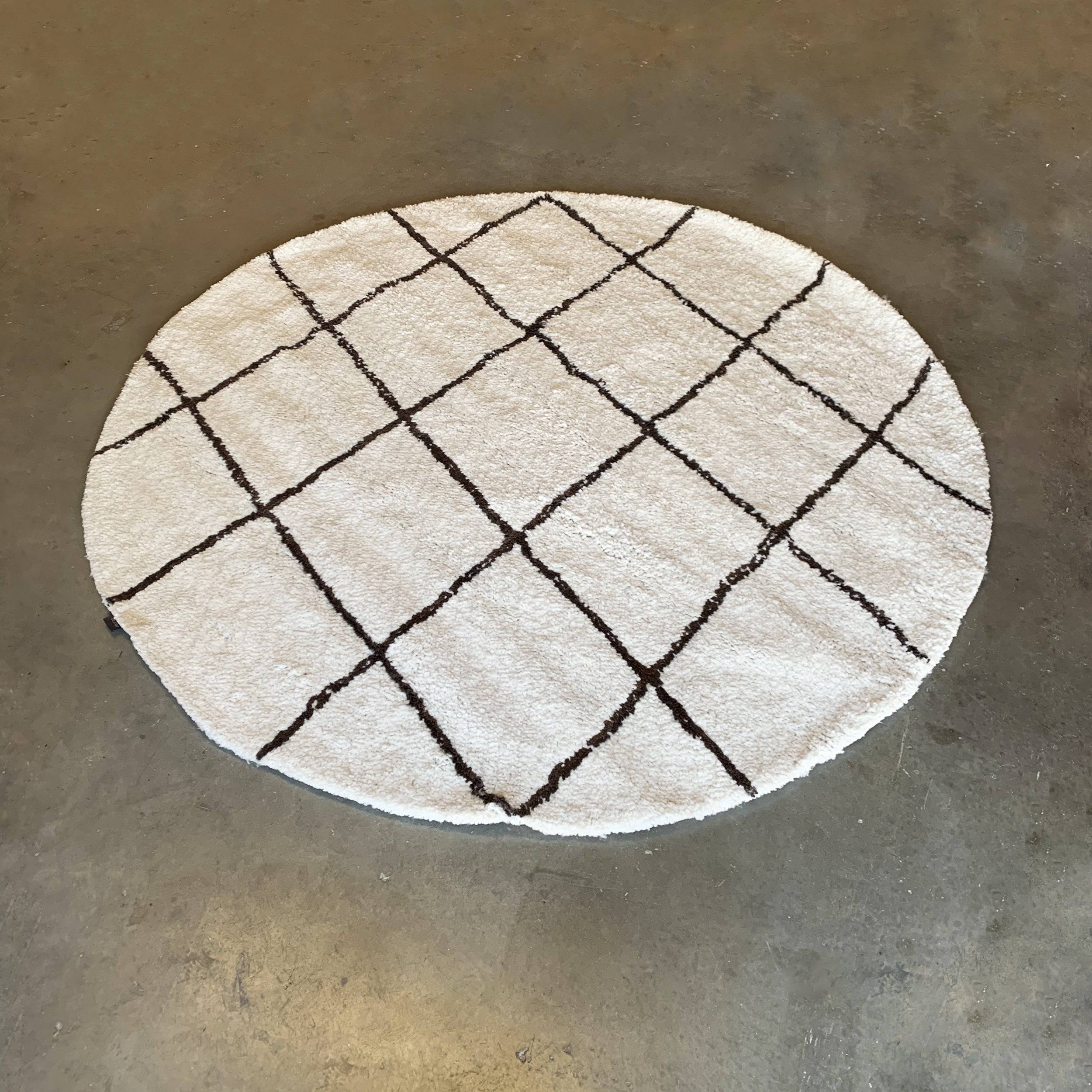 D250 Cm Morocco Handmade Wool Rug Jh-20007-Round - Rugs - ebarza Furniture UAE | Shop Modern Furniture in Abu Dhabi & Dubai - مفروشات ايبازرا في الامارات | تسوق اثاث عصري وديكورات مميزة في دبي وابوظبي