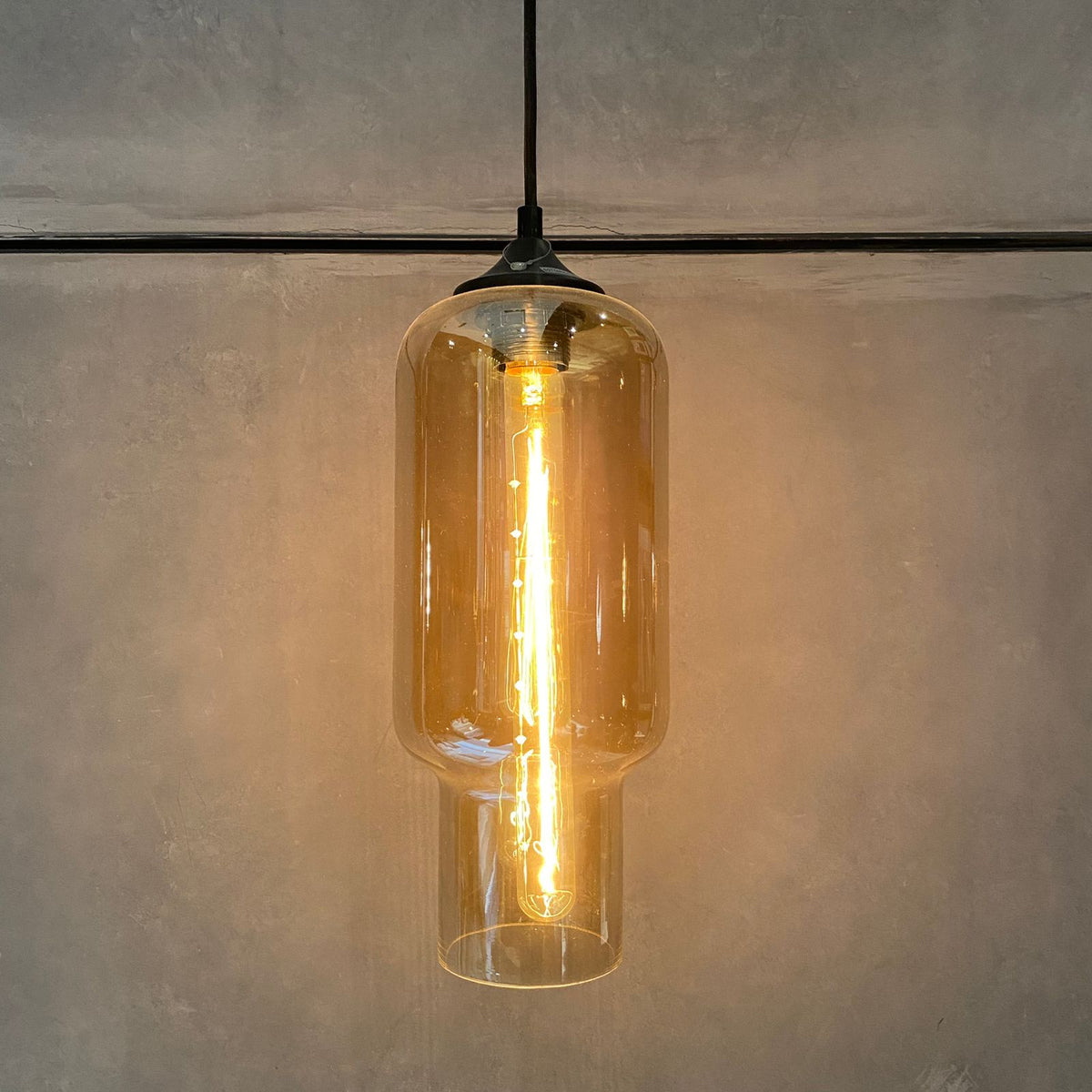 Display Item - Amber Glass Pendant Lamp Cy-Dd-Jyg-6Nakheel - DISPLAY ITEM - ebarza Furniture UAE | Shop Modern Furniture in Abu Dhabi & Dubai - مفروشات ايبازرا في الامارات | تسوق اثاث عصري وديكورات مميزة في دبي وابوظبي