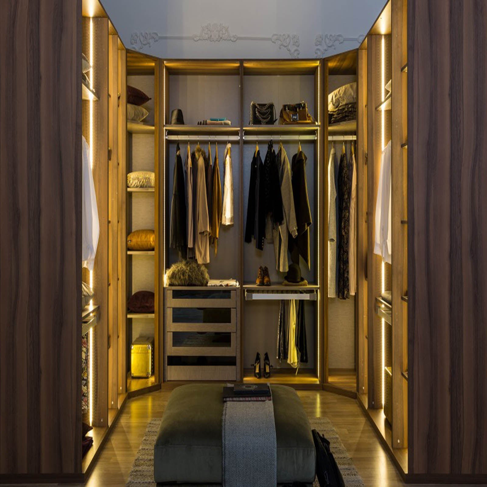 Display item - Block Mirror Module Blockmirror ( Penny Mirror )Nakheel - DISPLAY ITEM - ebarza Furniture UAE | Shop Modern Furniture in Abu Dhabi & Dubai - مفروشات ايبازرا في الامارات | تسوق اثاث عصري وديكورات مميزة في دبي وابوظبي