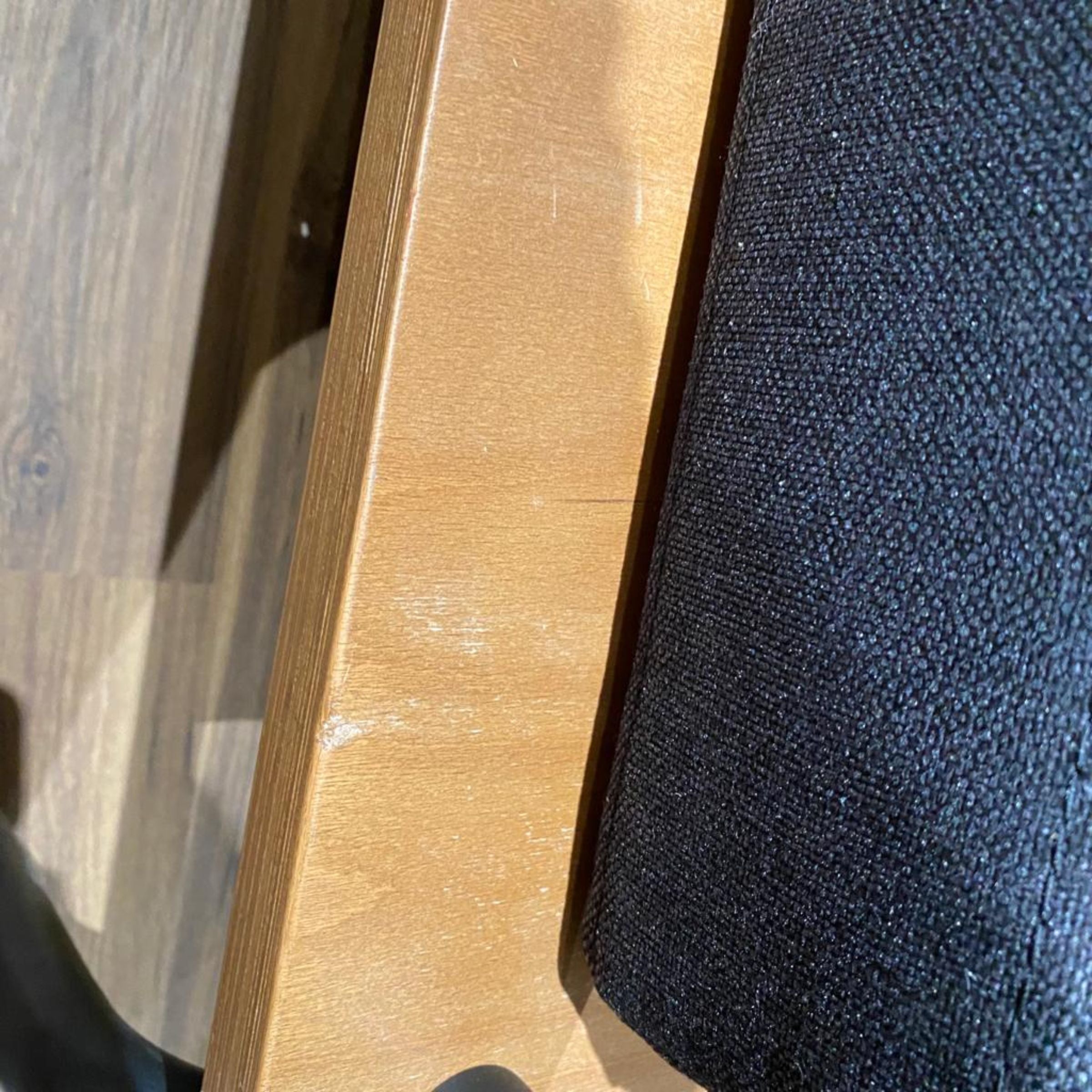 Display Item - Eagle Double Side Sofa Eagle - DISPLAY ITEM - ebarza Furniture UAE | Shop Modern Furniture in Abu Dhabi & Dubai - مفروشات ايبازرا في الامارات | تسوق اثاث عصري وديكورات مميزة في دبي وابوظبي