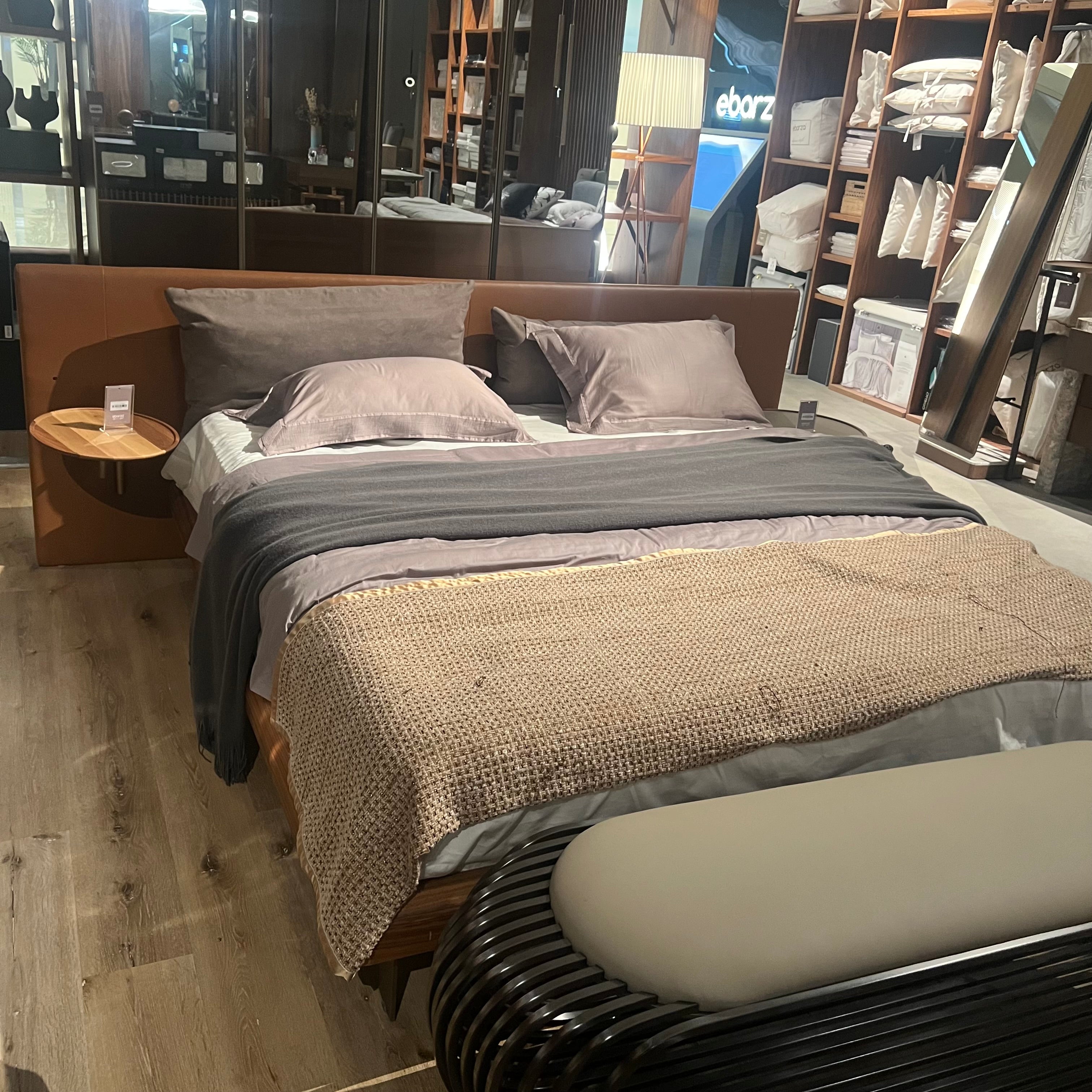Display Item - Era King Size Bedstead Era-Bed Nakheel - DISPLAY ITEM - ebarza Furniture UAE | Shop Modern Furniture in Abu Dhabi & Dubai - مفروشات ايبازرا في الامارات | تسوق اثاث عصري وديكورات مميزة في دبي وابوظبي