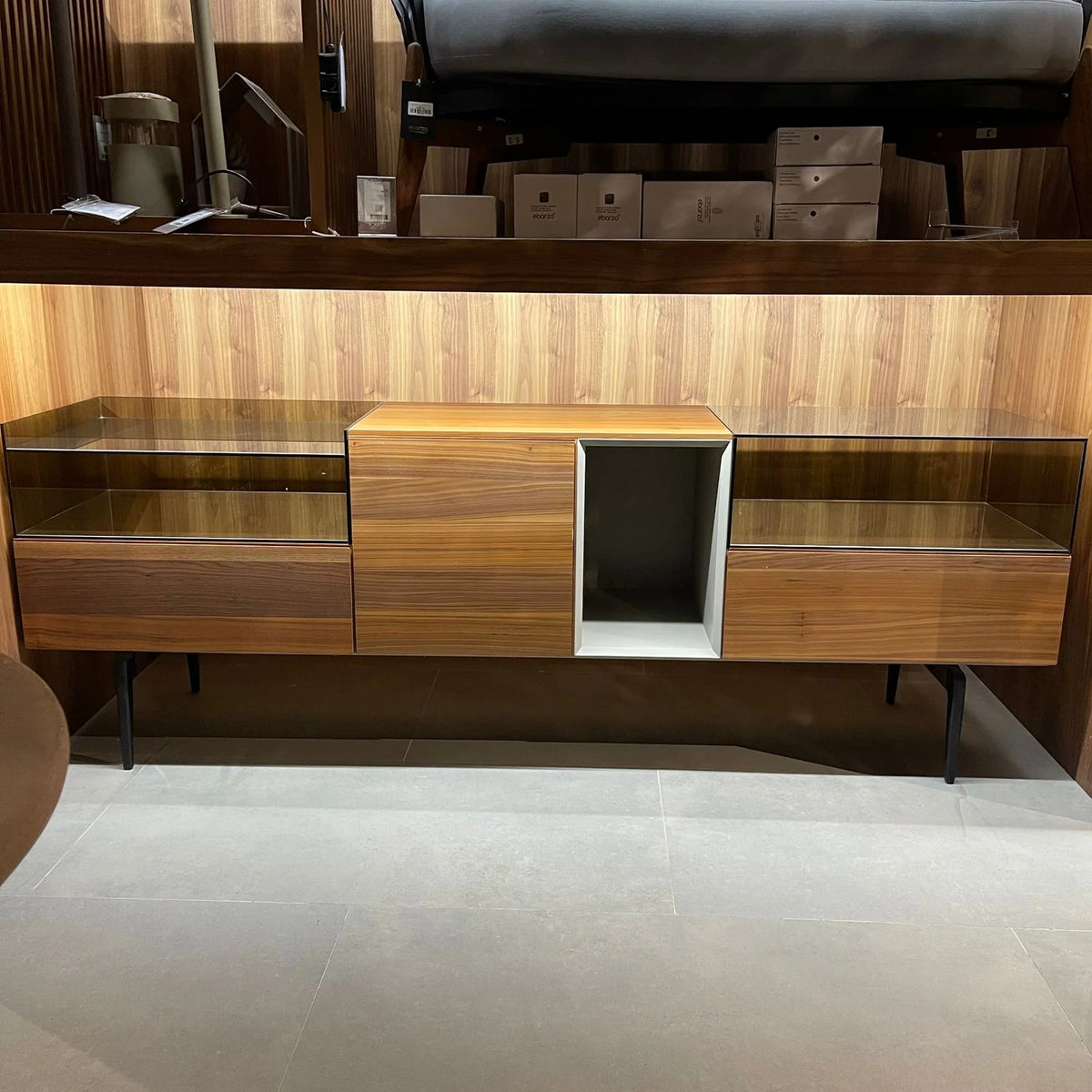 Display Item - Lima Side-Board Lima001-YAS - DISPLAY ITEM - ebarza Furniture UAE | Shop Modern Furniture in Abu Dhabi & Dubai - مفروشات ايبازرا في الامارات | تسوق اثاث عصري وديكورات مميزة في دبي وابوظبي