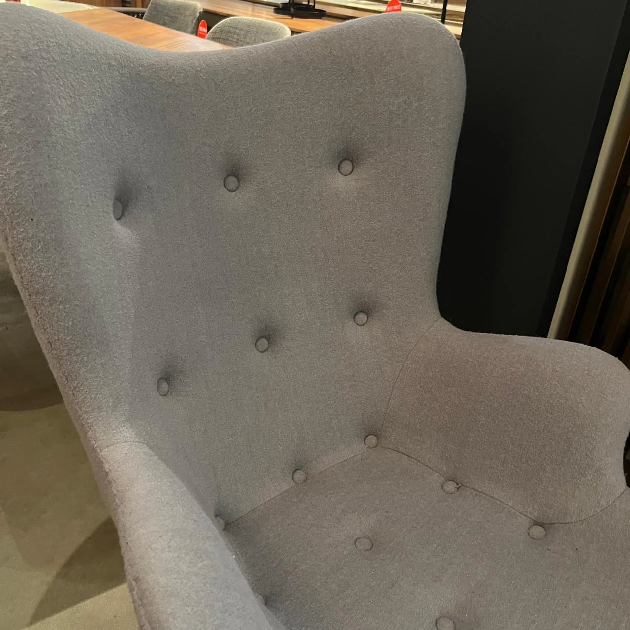 Display Item - Lounge Chair And Ottoman Bp8125-G-NAKHEEL - DISPLAY ITEM - ebarza Furniture UAE | Shop Modern Furniture in Abu Dhabi & Dubai - مفروشات ايبازرا في الامارات | تسوق اثاث عصري وديكورات مميزة في دبي وابوظبي