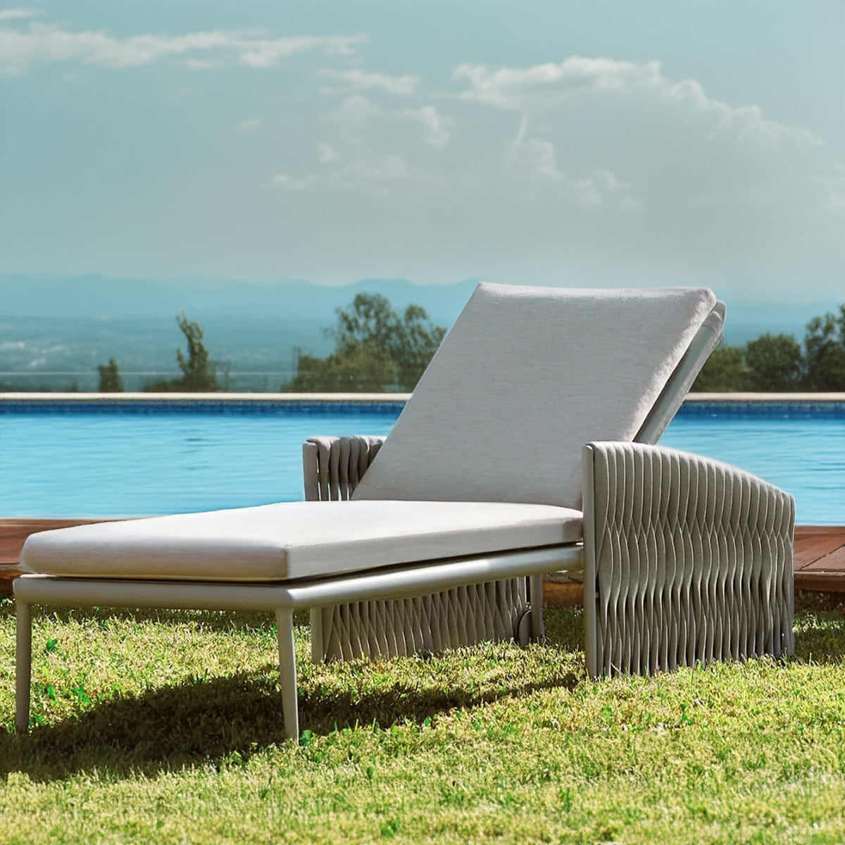 Sancrea Maroc outdoor sunbed Mrcsb-Sanc504 with a sleek design, perfect for lounging in outdoor spaces.