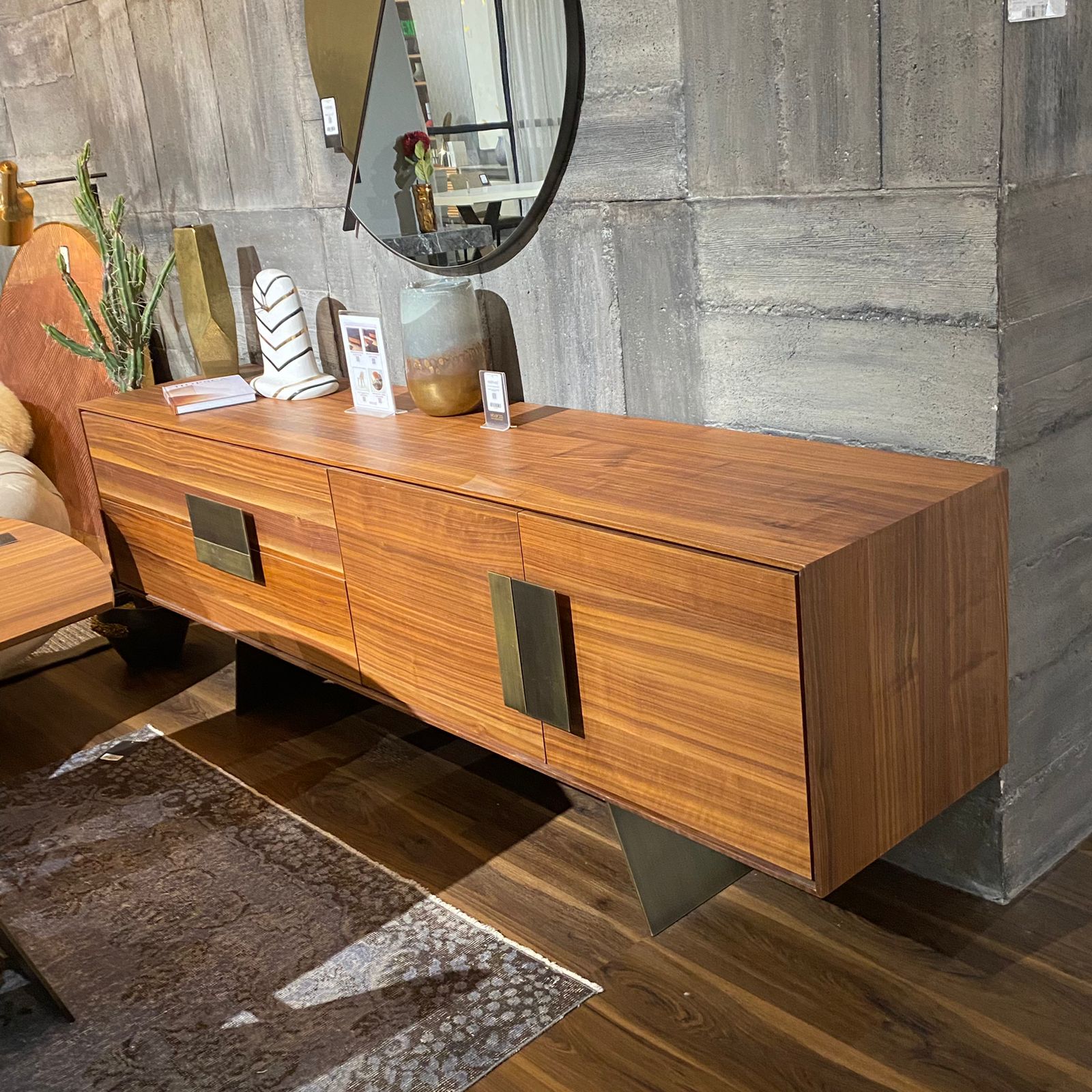 Display item - Next Side Board Next002YAS - DISPLAY ITEM - ebarza Furniture UAE | Shop Modern Furniture in Abu Dhabi & Dubai - مفروشات ايبازرا في الامارات | تسوق اثاث عصري وديكورات مميزة في دبي وابوظبي