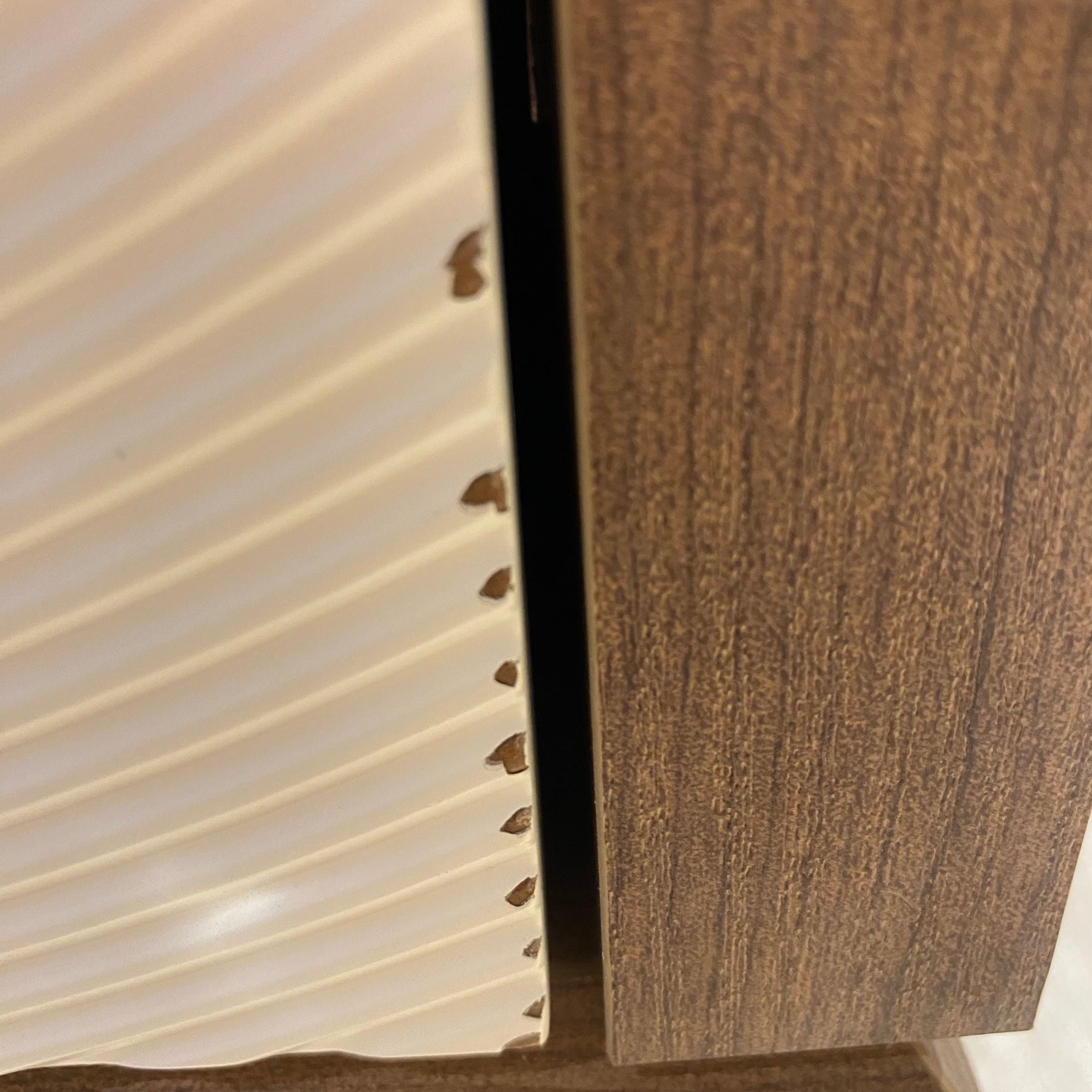 Display item - Pena Dresser And Mirror Pena002-DresserNakheel - DISPLAY ITEM - ebarza Furniture UAE | Shop Modern Furniture in Abu Dhabi & Dubai - مفروشات ايبازرا في الامارات | تسوق اثاث عصري وديكورات مميزة في دبي وابوظبي