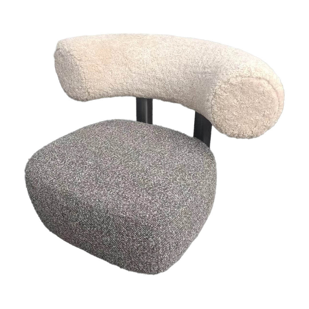 Duke Lounge Chair LC076 - Lounge Chairs - ebarza Furniture UAE | Shop Modern Furniture in Abu Dhabi & Dubai - مفروشات ايبازرا في الامارات | تسوق اثاث عصري وديكورات مميزة في دبي وابوظبي