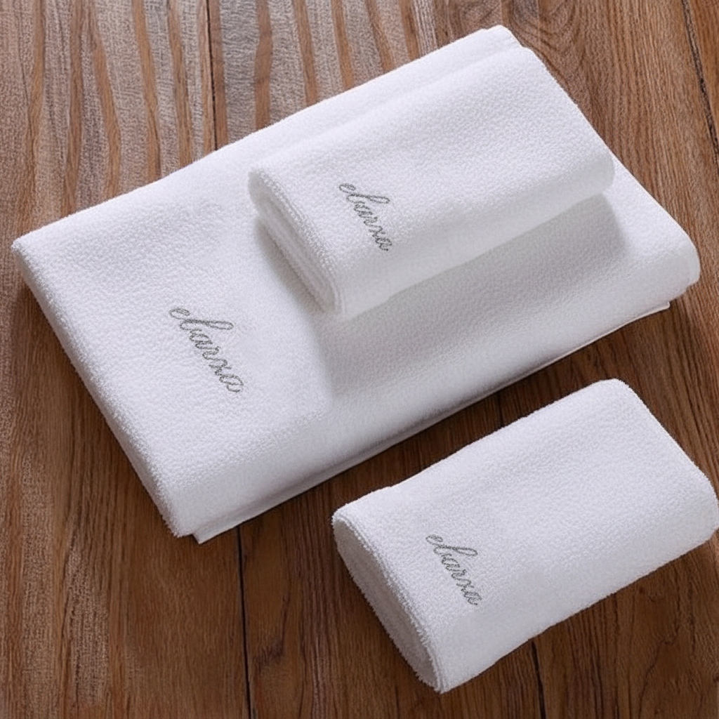 Ebarza beige floor towel measuring 50x80 cm from BEACON bath set, soft and absorbent for bathroom use.