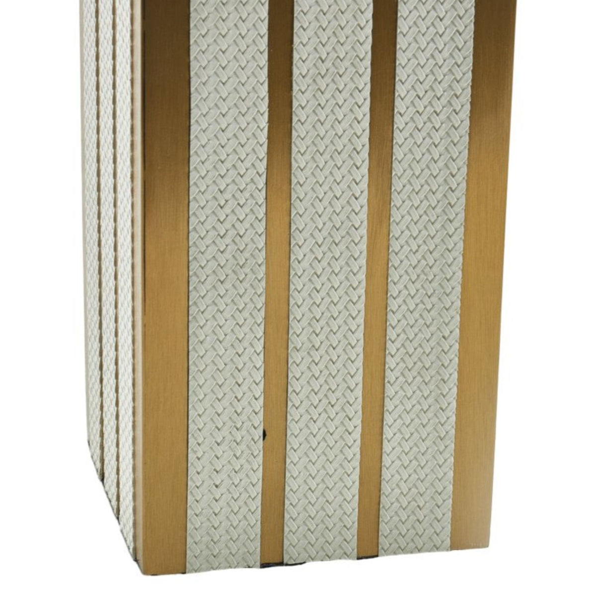 Elegant BEACON flower vase L DD201031AL with a sleek design, perfect for floral arrangements and home decor.