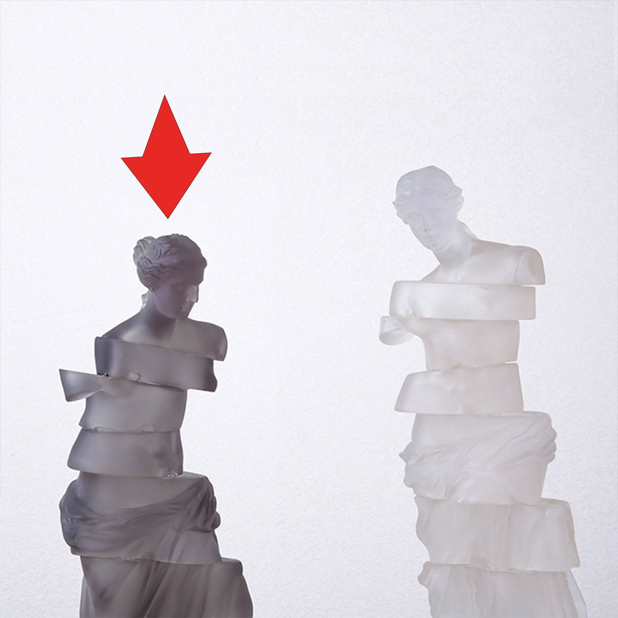 Grey Venus Sculpture Fb-Sz2012B - Home Decor Figurines - ebarza Furniture UAE | Shop Modern Furniture in Abu Dhabi & Dubai - مفروشات ايبازرا في الامارات | تسوق اثاث عصري وديكورات مميزة في دبي وابوظبي