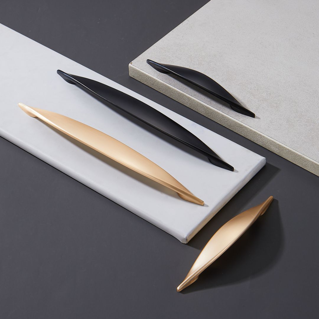 Handle Grey 7652-96 - Door Handles - ebarza Furniture UAE | Shop Modern Furniture in Abu Dhabi & Dubai - مفروشات ايبازرا في الامارات | تسوق اثاث عصري وديكورات مميزة في دبي وابوظبي