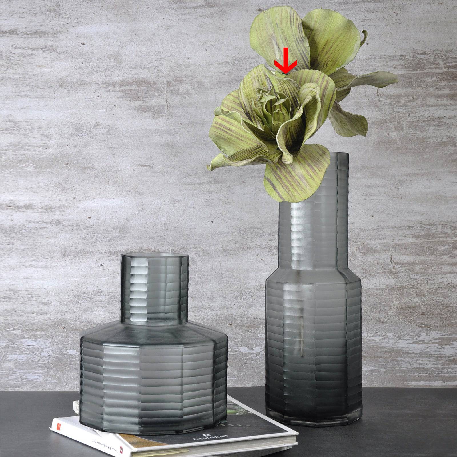 Handmade Balloton Glass Vase 15192-420-Gray - Vases - ebarza Furniture UAE | Shop Modern Furniture in Abu Dhabi & Dubai - مفروشات ايبازرا في الامارات | تسوق اثاث عصري وديكورات مميزة في دبي وابوظبي