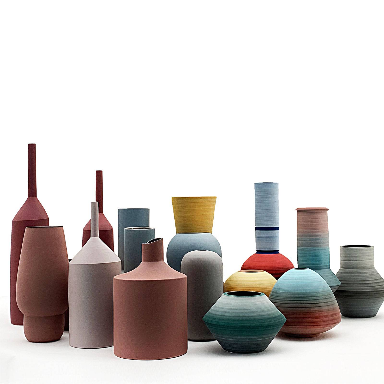 Handmade Ceramic Vase 19238-M-C17 - Vases - ebarza Furniture UAE | Shop Modern Furniture in Abu Dhabi & Dubai - مفروشات ايبازرا في الامارات | تسوق اثاث عصري وديكورات مميزة في دبي وابوظبي