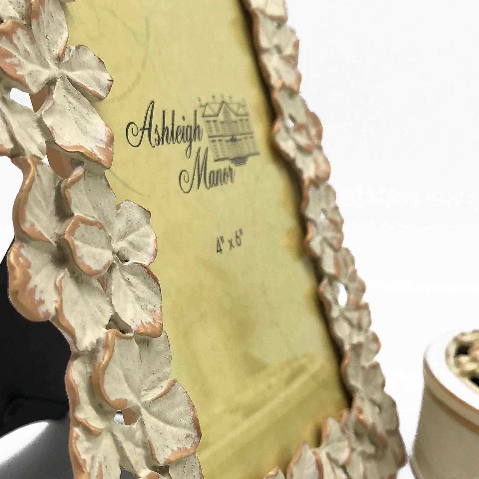 Handmade Zinc Decorative Tray Classic 90830B2N0 - Trays - ebarza Furniture UAE | Shop Modern Furniture in Abu Dhabi & Dubai - مفروشات ايبازرا في الامارات | تسوق اثاث عصري وديكورات مميزة في دبي وابوظبي