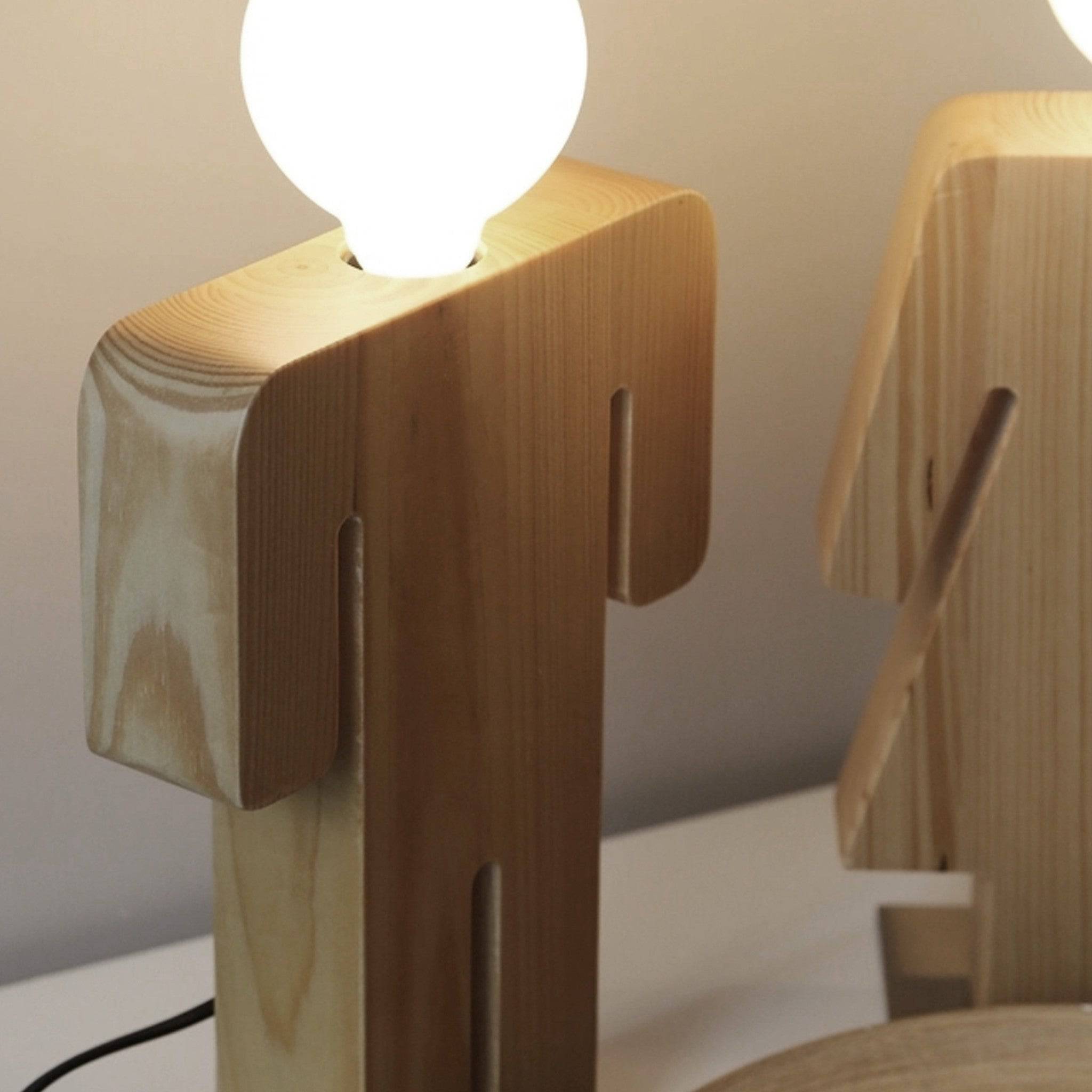 Heshe Solid Wood Office  Bpmt22He-W -  Desk\table Lamps | هي و هو مصباح مكتبي من الخشب الصلب - ebarza Furniture UAE | Shop Modern Furniture in Abu Dhabi & Dubai - مفروشات ايبازرا في الامارات | تسوق اثاث عصري وديكورات مميزة في دبي وابوظبي