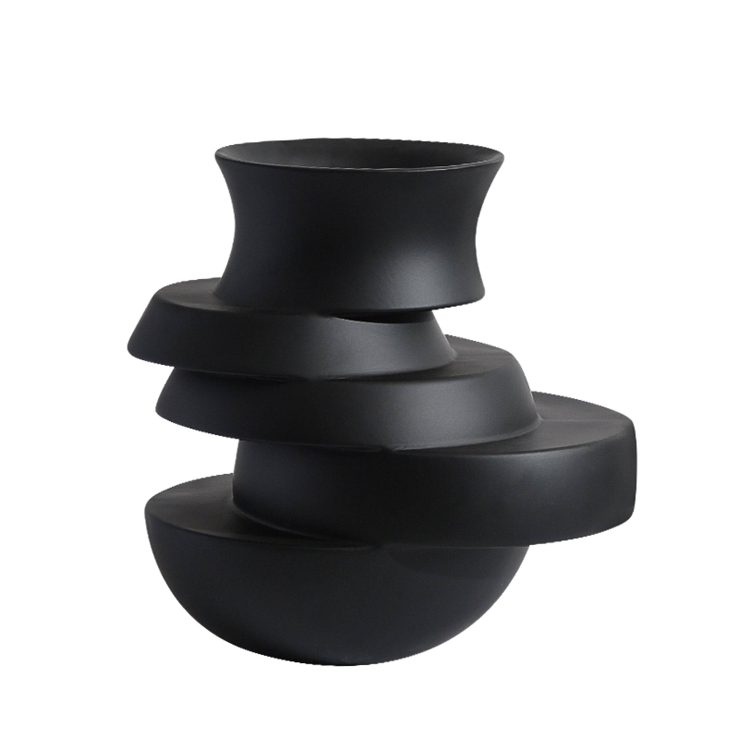 Irregular Vase Black A Fc-Sz2167A - Vases - ebarza Furniture UAE | Shop Modern Furniture in Abu Dhabi & Dubai - مفروشات ايبازرا في الامارات | تسوق اثاث عصري وديكورات مميزة في دبي وابوظبي