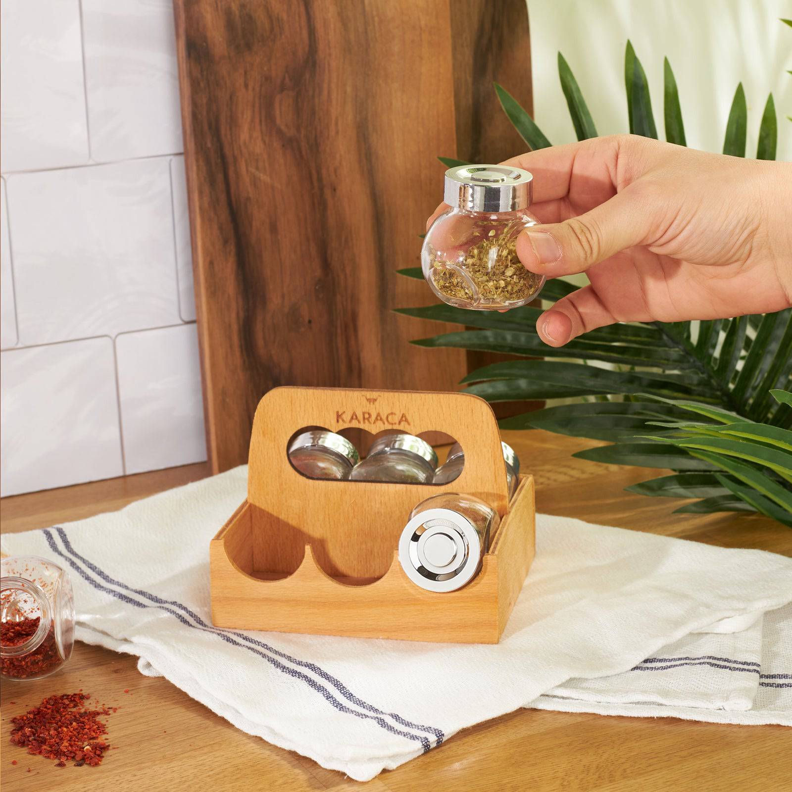 Karaca Casa 7 Piece Spice Rack / Spice Set 153.03.06.1530 - Spice Sets - ebarza Furniture UAE | Shop Modern Furniture in Abu Dhabi & Dubai - مفروشات ايبازرا في الامارات | تسوق اثاث عصري وديكورات مميزة في دبي وابوظبي