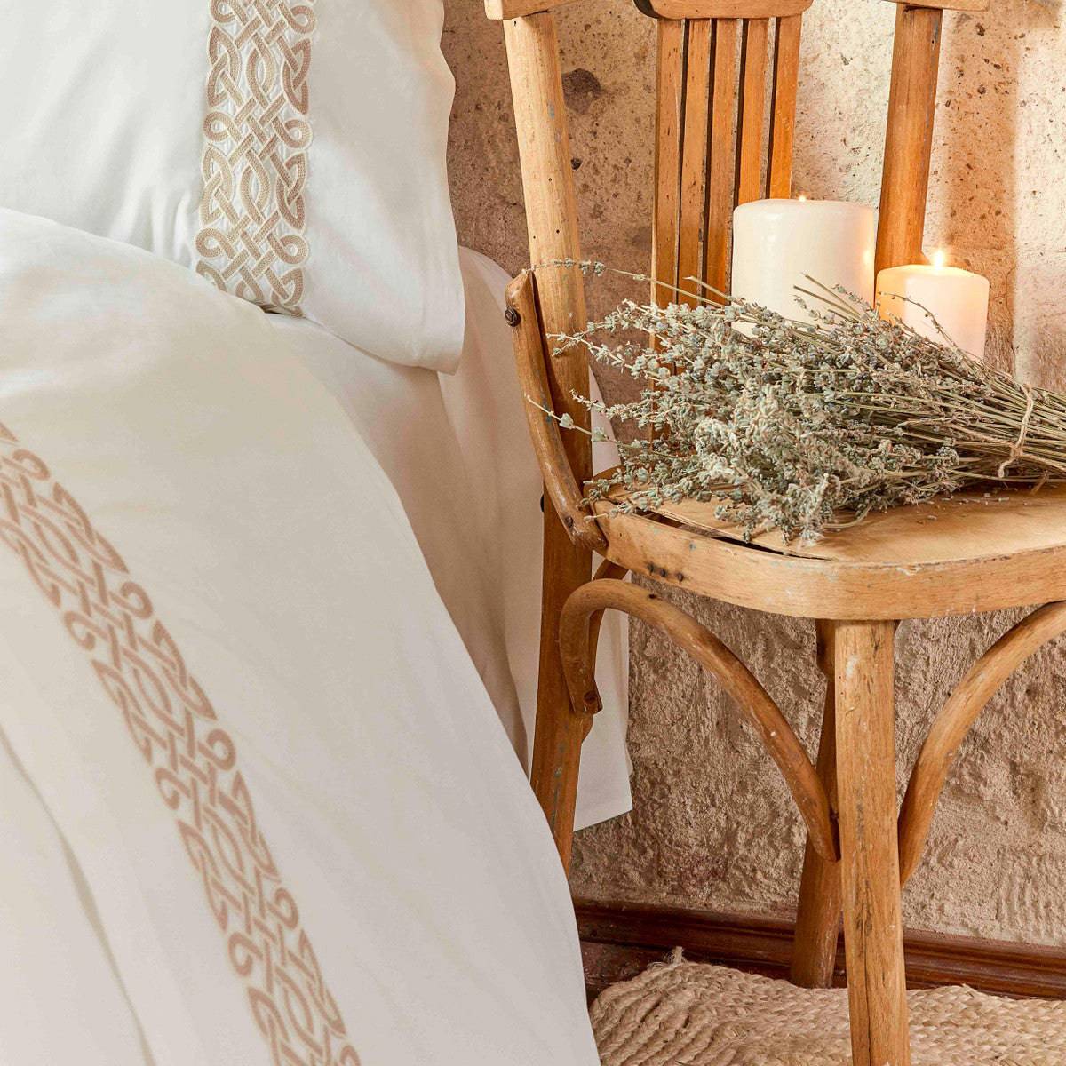 Karaca Home Rivoli Beige Cotton Filtered Double Duvet Cover Set 200.18.01.0186 - Bedding - ebarza Furniture UAE | Shop Modern Furniture in Abu Dhabi & Dubai - مفروشات ايبازرا في الامارات | تسوق اثاث عصري وديكورات مميزة في دبي وابوظبي