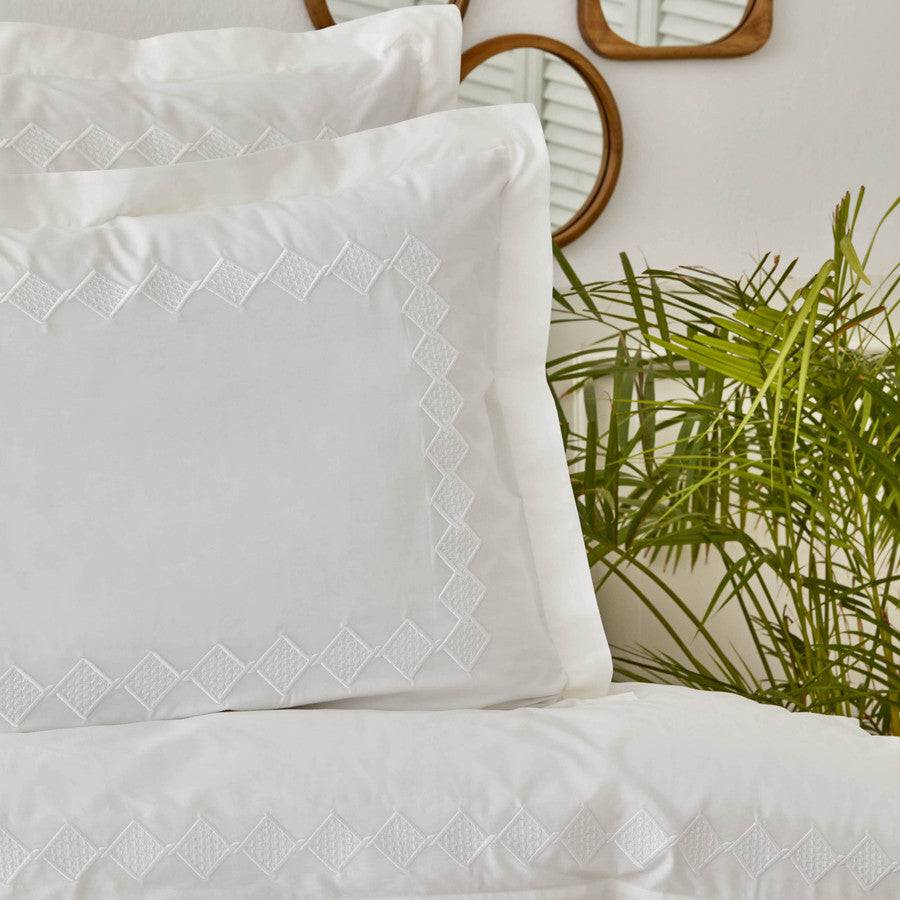 Karaca Home White Collection Marigold 100% Cotton Double Duvet Cover Set 200.18.01.0645 - Bedding - ebarza Furniture UAE | Shop Modern Furniture in Abu Dhabi & Dubai - مفروشات ايبازرا في الامارات | تسوق اثاث عصري وديكورات مميزة في دبي وابوظبي