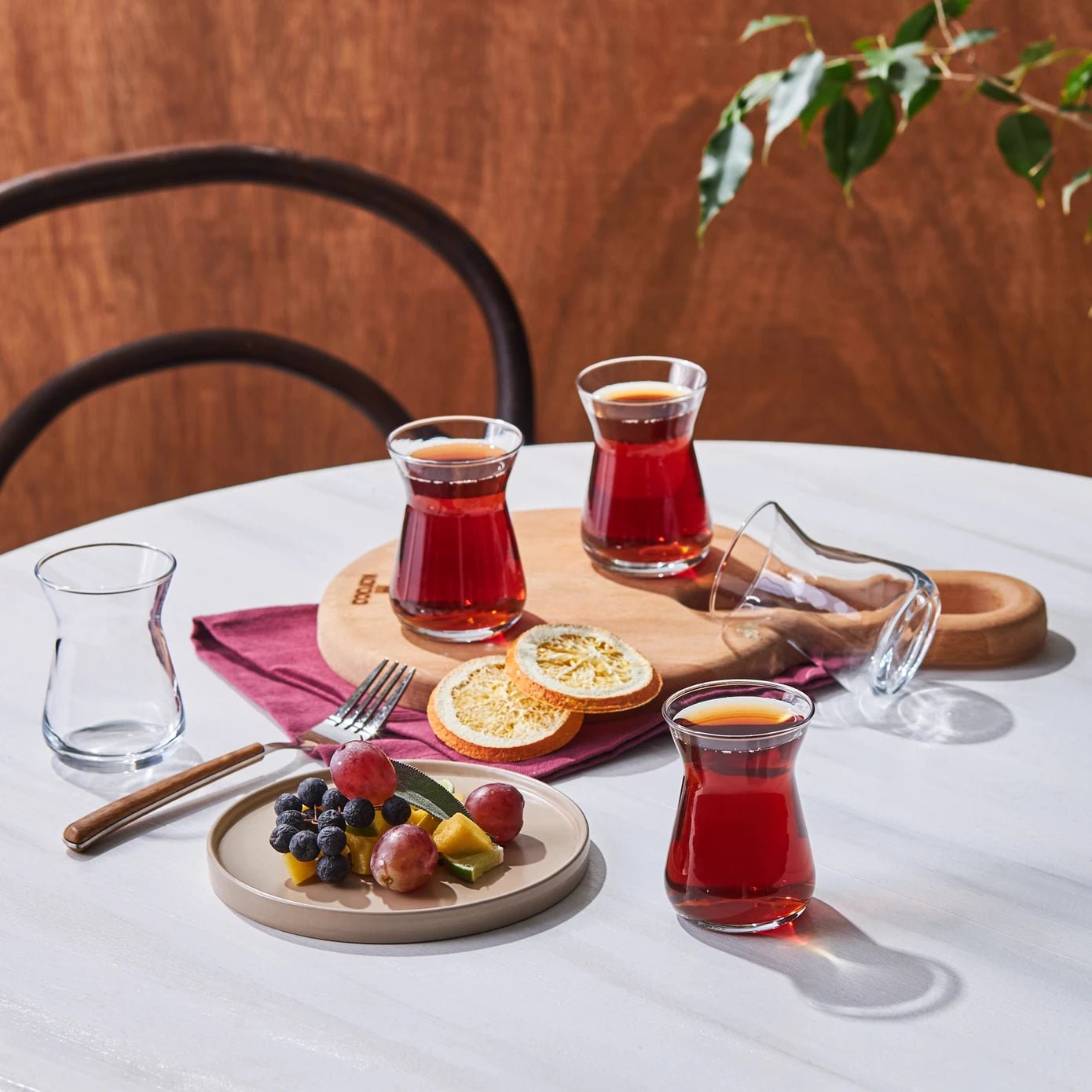 Karaca İrem 6-Piece Tea Glass Set 153.03.08.0201 - Tea Sets - ebarza Furniture UAE | Shop Modern Furniture in Abu Dhabi & Dubai - مفروشات ايبازرا في الامارات | تسوق اثاث عصري وديكورات مميزة في دبي وابوظبي